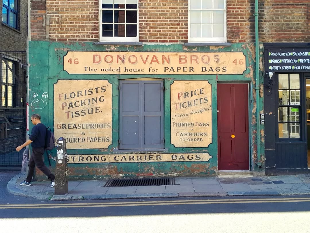 Old shop in London #london#uk