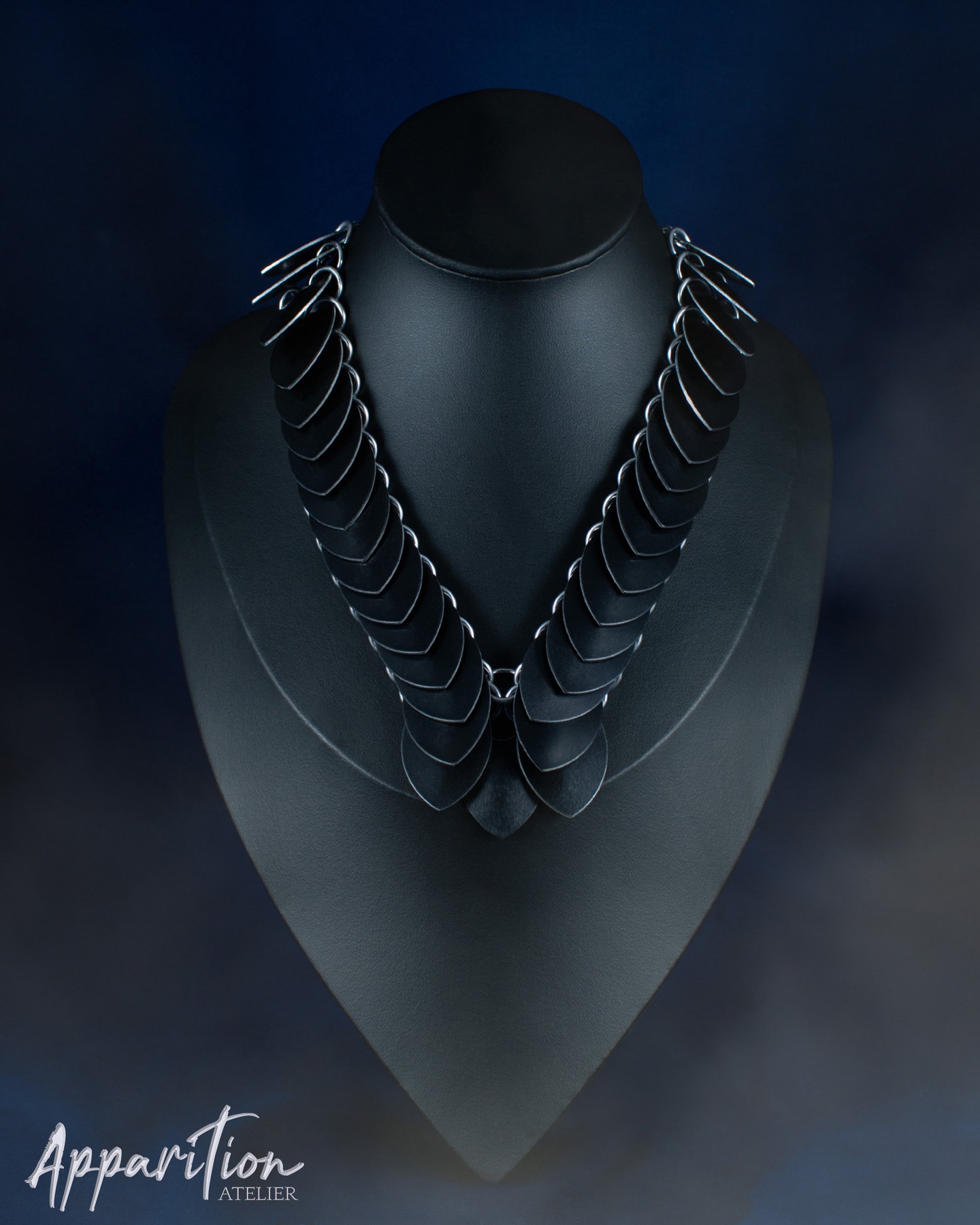 ⚔️ Lavina Scalemaille Necklace
⛓ R450
Available now at www.apparition.co.za
#apparitionatelier #handcrafted #modernmedieval #scalemaille #jewellery