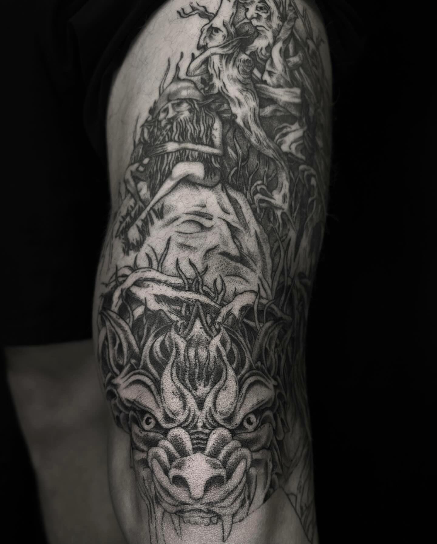 • Enter Yggdrasil •
(work in progress)
Thanks for trusting me to bring this idea to life Thomas! It’s been such a fun project to build.
Inked at @embersteel_studio
.
.
.
.
.
#tattoo #tattoos #tattooer #utahtattooartist #slctattoos #ink #blackwork #blackworkers #slcartist #etching #etchingtattoo #engravingtattoo #engraverstattoo #woodcuttattoo #finelinetattoo #slcart #yggdrasil #treeoflife #ouroboros