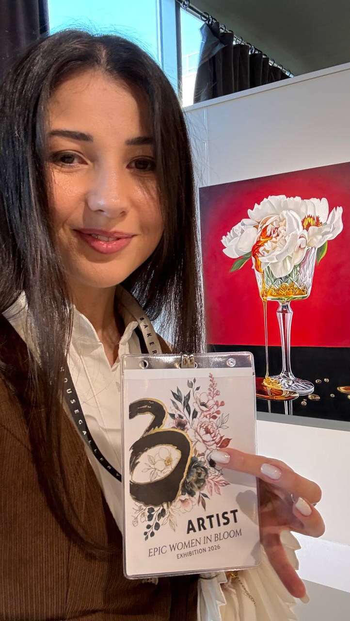 Last night was unforgettable!
I’m deeply grateful to be part of this incredible exhibition at @bakerhousegallery Gallery in Graz, Austria.
The opening was a true success, surrounded by exceptional artists and so many inspiring discoveries.
Thank you to the entire gallery team for their professionalism, humility, and genuine kindness. It’s an honor to exhibit my work in such a beautiful art gallery.
I wish great success to everyone involved and hope this show will be seen and appreciated by many. If you’re in Graz, don’t miss the chance to visit this wonderful gallery and experience the exhibition.
Thank you all for this amazing moment.
#ArtExhibition #ContemporaryArt #ArtOpening #graz #fineart