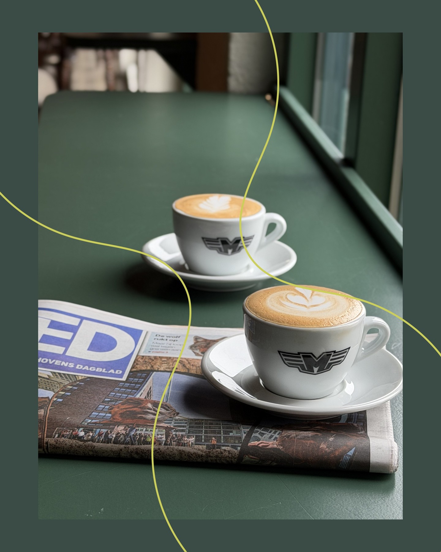 SMELT.KOFFIE.
Wij kunnen met onze tweevoudig Nederlands baristakampioen Jeroen natuurlijk niet achterblijven in de koffietrends.
Daarom gaan we, na de spetterende opening van het terrasseizoen afgelopen vrijdag, vol aan de slag met een koffiemenu! Verwacht naast versgebrande traditionals als epresso en cappuccino ook iced lattes en matcha specials. Uiteraard instagram en camera ready :)
Dus heb je een uurtje over in de drukke dag? SMELT is binnenkort ook de plek voor een rustmomentje met een relaxte strawberry matcha, of een iced latte, met een verse krant!
#barista #koffie #Iced #latte #Matcha #terras #vers #Maarheeze