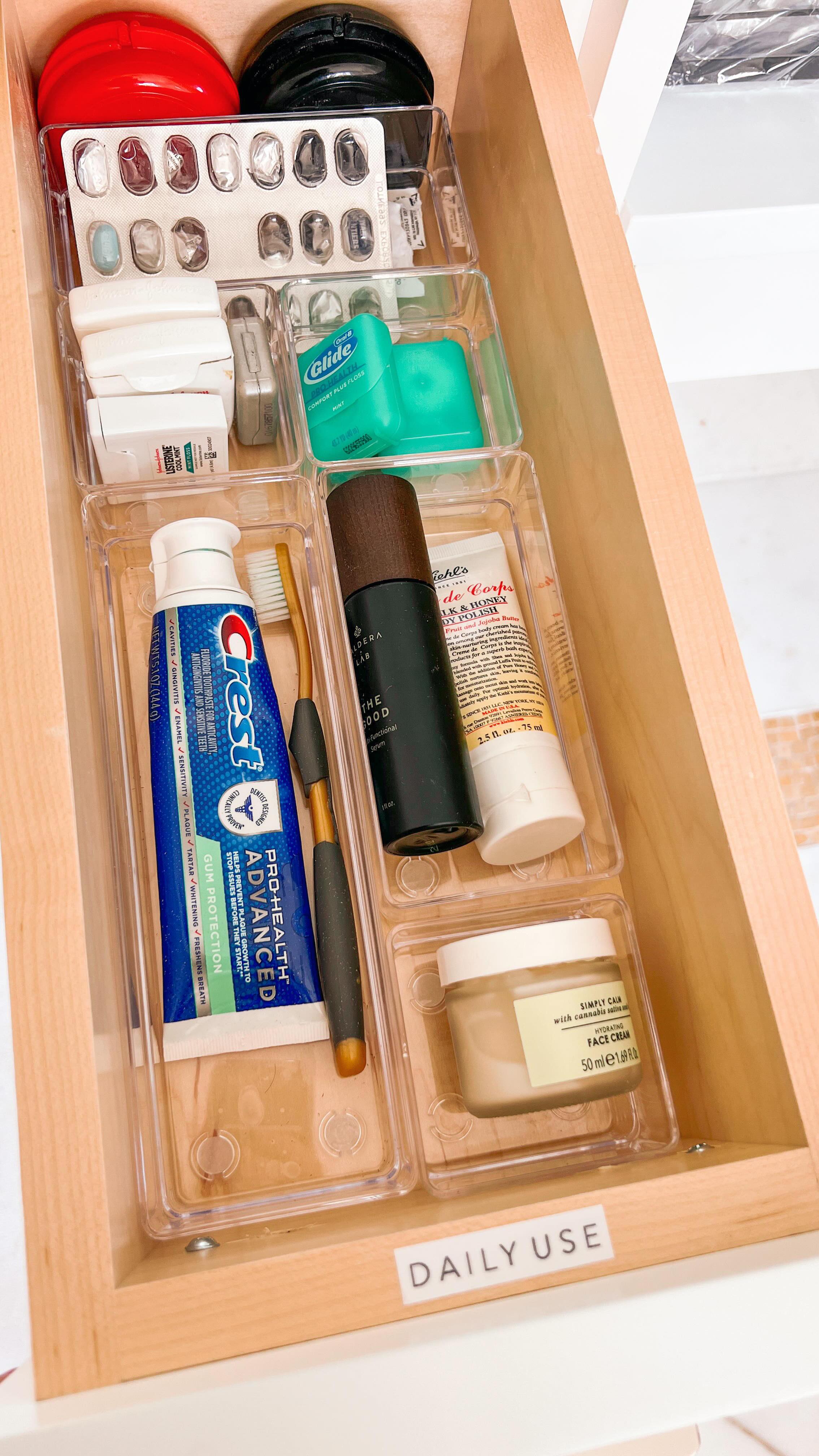 Relationship goals ✨
#professionalorganizer #homeorganization #bathroomorganization