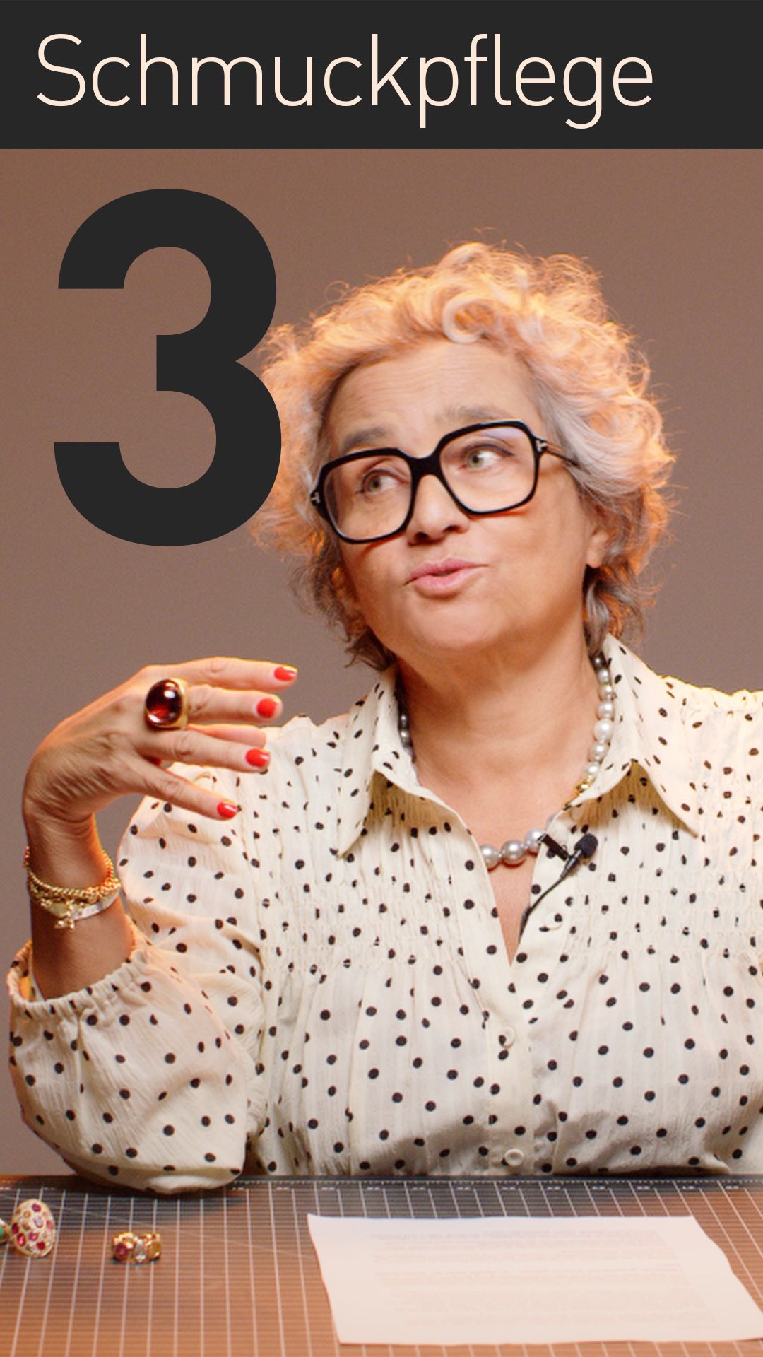 Jewelry Talk: Schmuckpflege. Frühlingsputz für unsere Lieblingsteile — und was ist mit Silber?
www.uhl.ch #uhl #schmuck #gemstones #uhldesign #bigiuhl