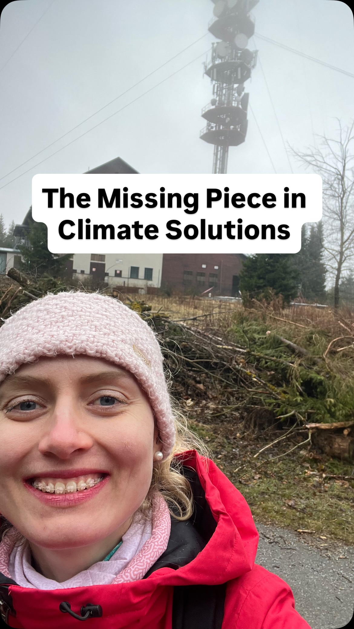 Climate change is not only a technical or systemic issue.
It is also emotional.
Without the capacity to feel —
fear, grief, vulnerability —
we disconnect from others and from the more-than-human world.
And without that connection,
responsibility becomes abstract.
Vulnerability is not weakness.
It is what allows us to care — and to act differently.
#ClimateAwareness
#EmotionalIntelligence
#SustainableTransformation
#InnerWorkOuterChange