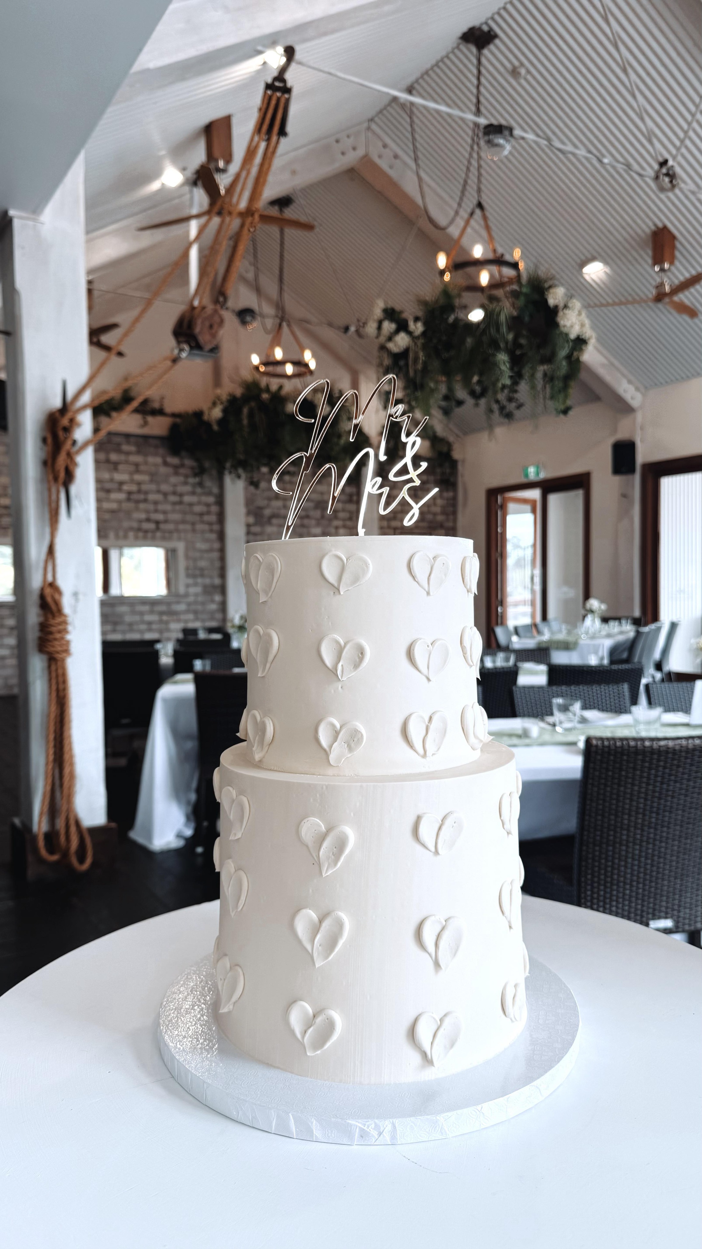 A little something different… and I’m obsessed 🤍✨
This wedding cake was such a fun switch-up from my usual style — unique, creative, and full of personality. I absolutely loved bringing this vision to life and trying something new. It’s cakes like this that remind me why I love what I do 💫
If you’re planning your big day and want something a little outside the box… I’m your girl 🤍
#SweetRetreatNZ #WeddingCakeNZ #AucklandBaker #CustomCakesNZ #ModernWeddingCake UniqueWeddingCake CakeDesign ButtercreamCake NZWeddings WeddingInspo CakersOfInstagram CakeArt LuxuryCakesNZ CreativeCakes WeddingDetails