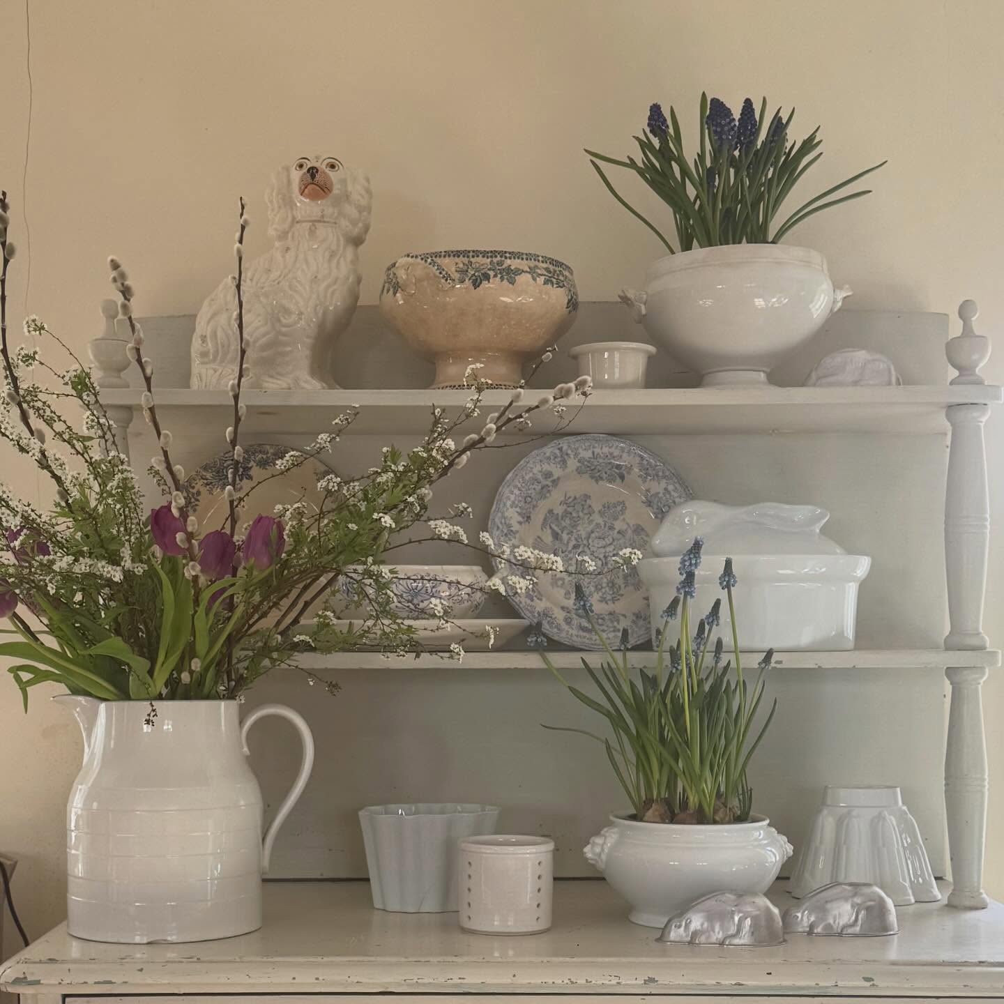 Introducing our Spring Brocante Exhibitors 🌿
@thedorsetbrocantestore
A mix of country vintage finds, Brocante treasures, homewares, tableware and stationery in gentle chalky shades for your home sourced by Sally🤍
We’re looking forward to being part of the Spring Brocante again this year with our latest finds & hope you can join us too 🌿
The Spring Brocante
3 - 4th May
Larmer Tree
Nr Salisbury
Tickets £7 in advance | £8 on the gate
Children Free | No concessions
Join us over the May Day weekend for another beautiful event in this stunning location 🌿
Artisan Makers | Textiles | French Brocante | Stationery | Art | Lifestyle & Wellbeing | Decorative Antiques | Vintage Treasures