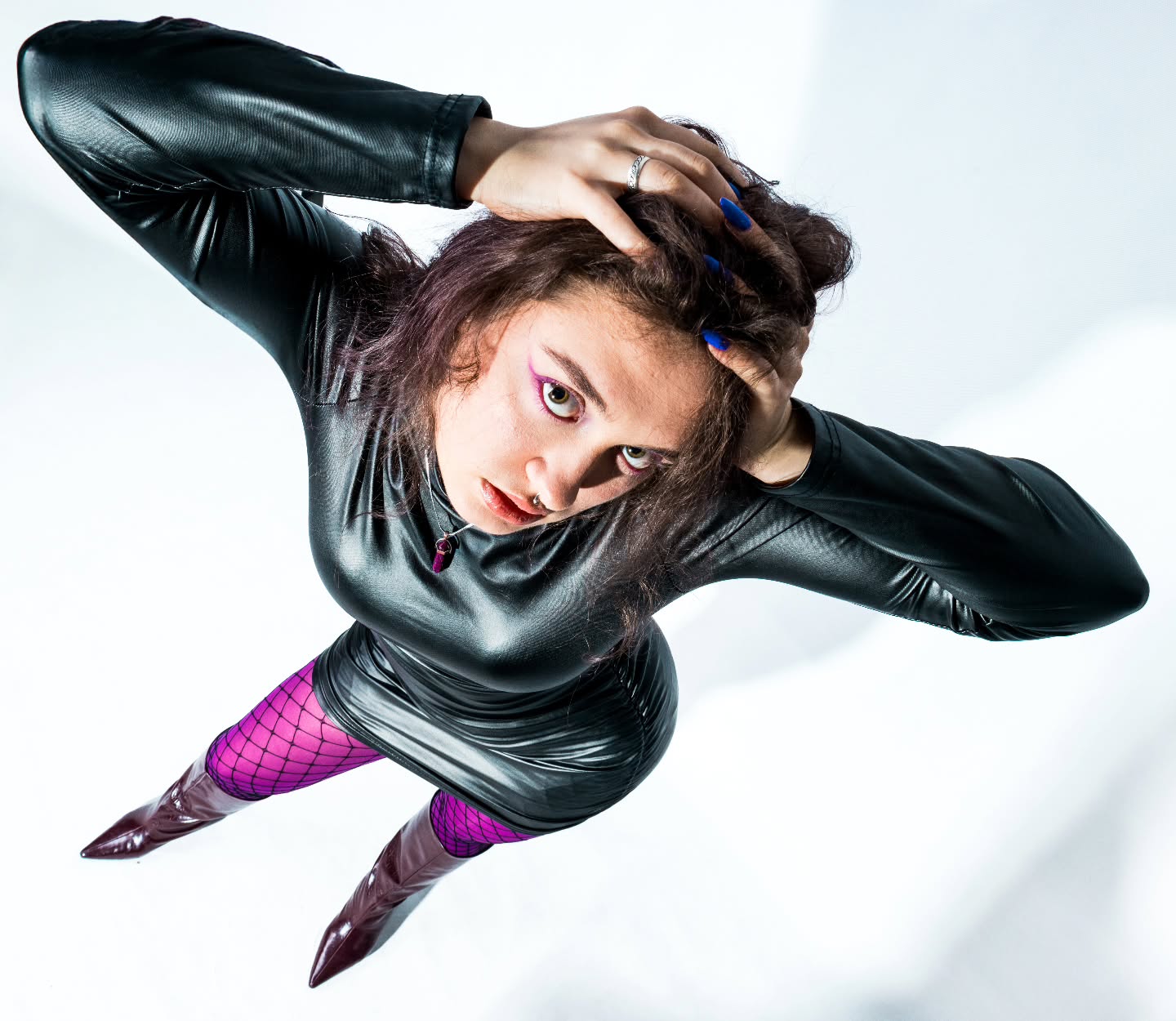 Mówiłeś; tańcz głupia, tańcz! - więc tańczę. Tylko raczej nie tak, jak się spodziewałeś. 🔥
"Mister Pank. Piosenki kryzysowe" już we wtorek 21 kwietnia o 19:00 w @teatr_rondo @slupski_osrodek_kultury
Fot. Patrycja Dzienisz @patrycjadzienisz.fotografka
Na focie: Daszka @dariajjaworska