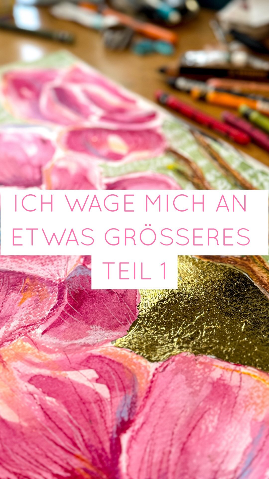 ☀️ Manchmal braucht es eine Weile, bis man den Mut hat, etwas Neues zu wagen! Ich habe mich zum ersten Mal an ein größeres Format gewagt und versucht, während des Malens loszulassen und nicht zu verkopft an die Sache ranzugehen. Seid ihr schon gespannt auf das Ergebnis?❤️
#mixedmediapainting #mixedmediaartwork #illustrationartwork #magnolienblüte
Kalligraphie | Lettering | Illustration | Schriftkunst | Kreative Feiern & Workshops | Hannover
MIXED MEDIA
ILLUSTRATION
KUNST