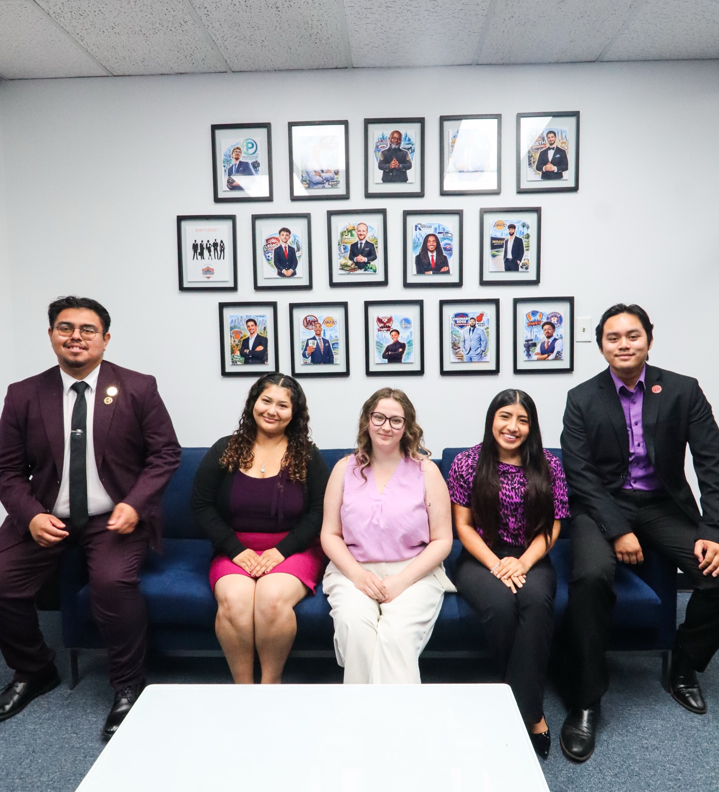 Dress to impress… but at Crush City, we dress to succeed 💜
It’s more than just the look it’s the mindset, the confidence, and the standard we hold ourselves to every single day. When you show up right, you move different.
National Purple Day, but the culture speaks for itself 💜
Link in bio to apply🚀
#CrushCity #SorryNotSorry #teamcrushcity #CrushCityCareers 🚀 #NowHiringHouston