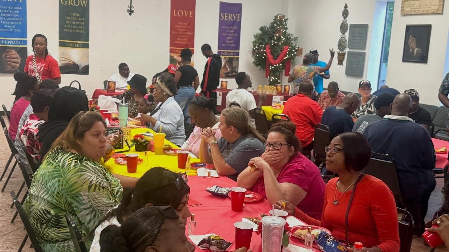 Victory Gospel Chapel
A Night of
Inspiration, Victory & Elegance
Host & Author Christina Hancock
Book Signing
& Perfume Launch
Proverbs 31 Women
Christina Hancock