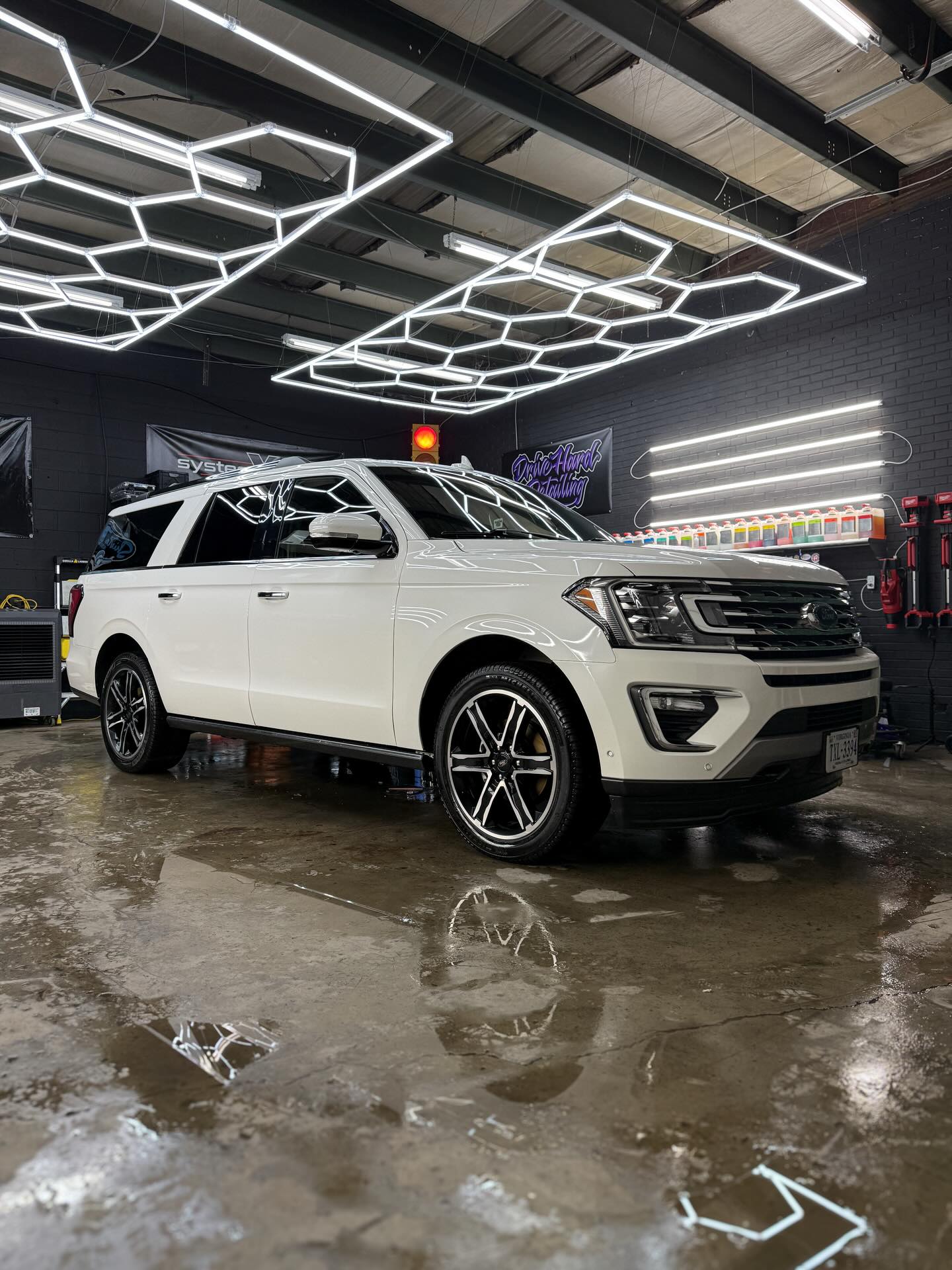 2025 Ford Expedition Detailed Out For The Great People at Elite Ac & Heating Thank You Guys For The Business!
Full Detail ✅
Book Now To Enjoy A Clean Ride Without Ever Lifting A Finger! 👏🚗
💻 Driveharddetailing.com
🤳 (540)-449-8030
🏠 675 Roanoke St, Christiansburg Va 24073
#ford #expedition #detail #driveharddetailing #thankyou