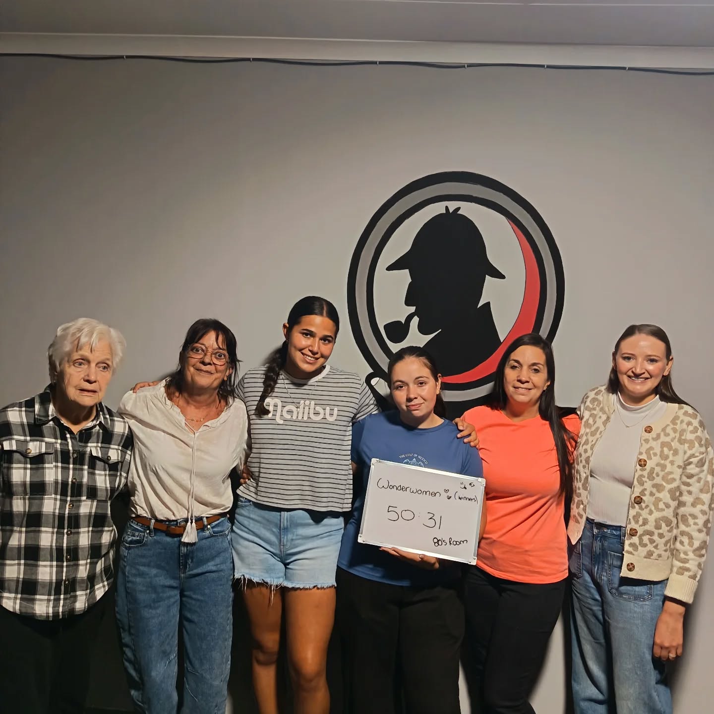 This fabulous group of ladies did an amazing job in our 8-bit room. The made it look easy!! Well done!!
#8bitheroes #funthingstodo #Alberton #escaperoom #funwithfriends