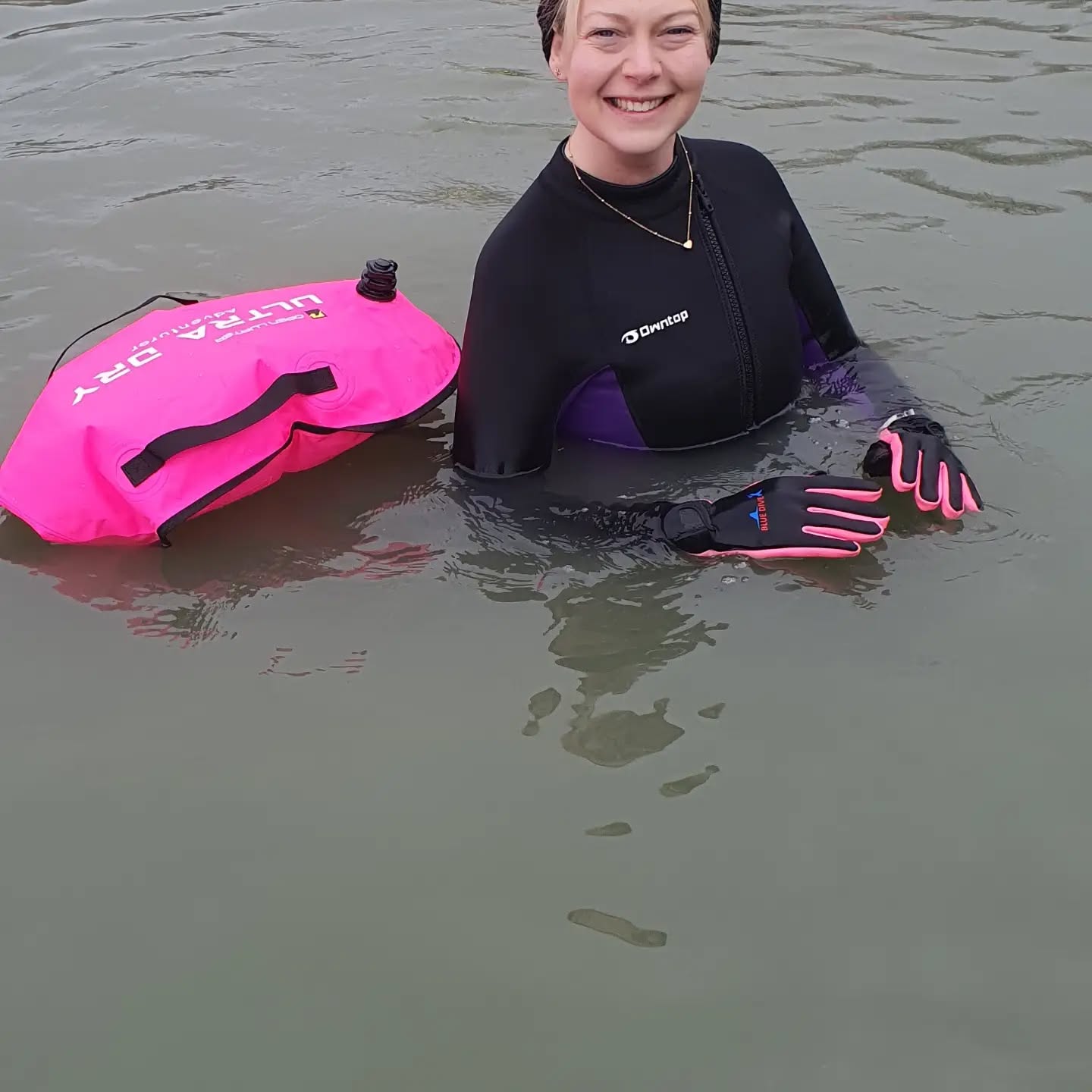 Join us for an Introduction to Open water swimming!
โผ๏ธSpaces are selling fast .... โผ๏ธ
May 17th - 4 Spaces left
Spaces available June onwards too ...
If you are thinking about starting your open water swim journey in 2026, here is your chance to join our amazing swim community. Let me help you take your first steps...
What can you expect?
โ
Friendly, supportive coaching
โ
Tips on safety, technique & cold water confidence
โ
A relaxed, fun atmosphere
โ
Coffee & cake at the cafรฉ afterwards โ๐ฐ if you wish
๐ Burton Farm Cafรฉ
๐ Spaces are limited to 10 per session โ book now to secure your place!
๐ฉ Togetherweswim.co.uk
Come and discover the joy of open water swimming , and join the best community โ we canโt wait to see you there!
#OpenWaterSwimming #BurtonFarmCafe #SwimWild