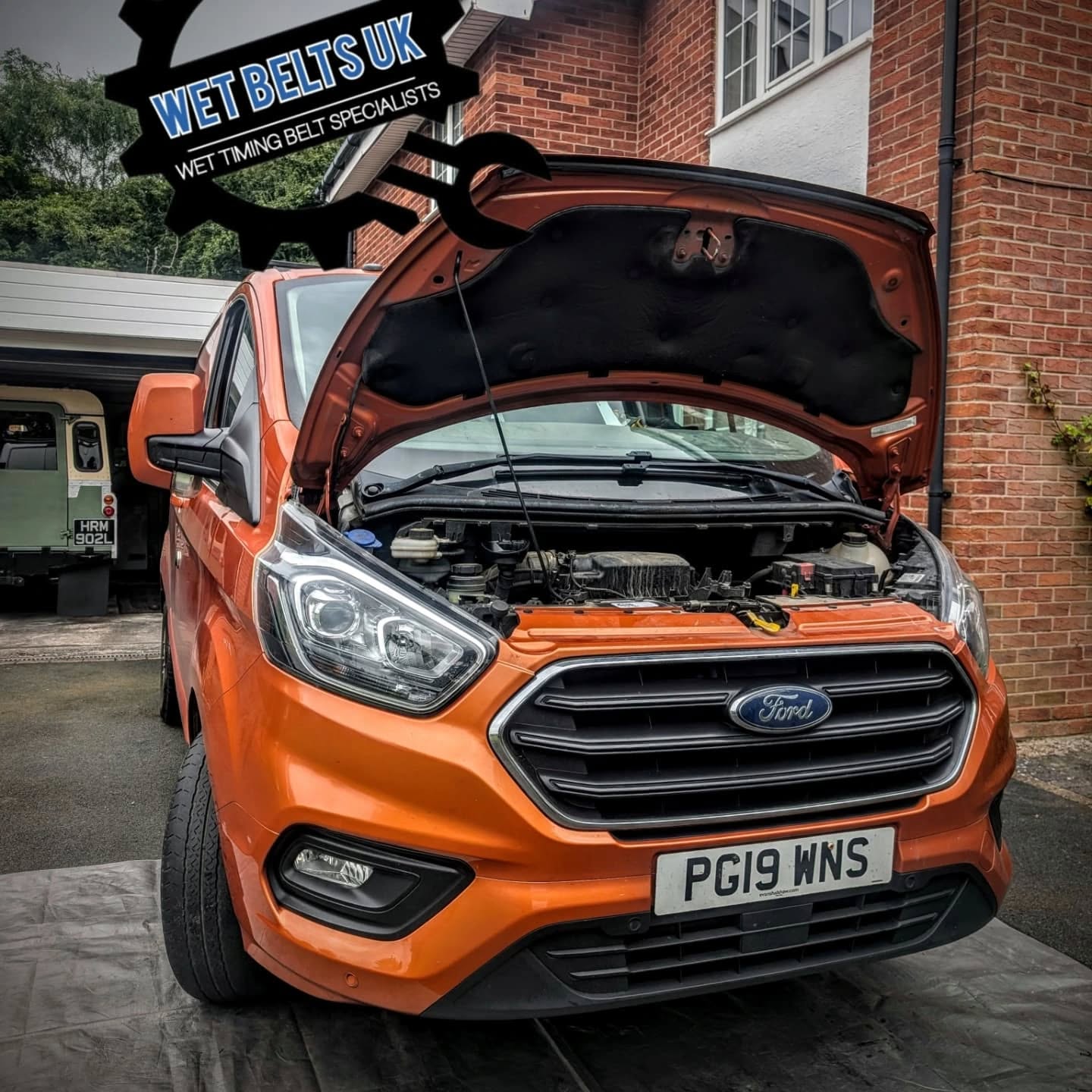Wet Belt replaced on this Transit Custom for customer Howard, in Preston. Caught just in time before the big problems start! ๐๐ซก
