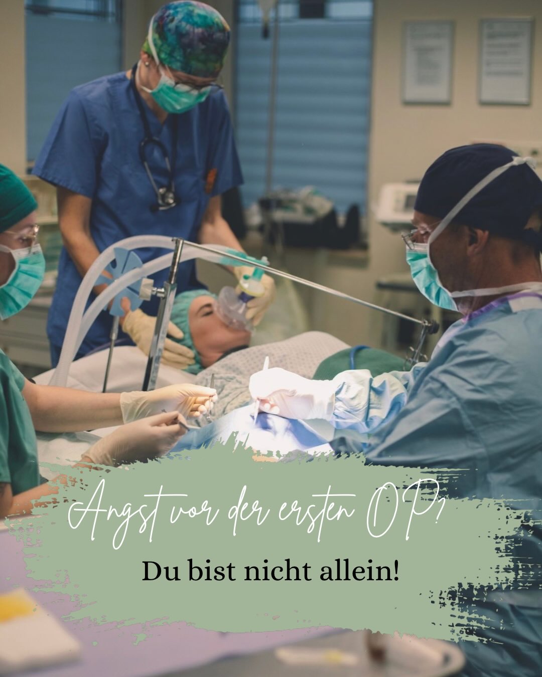 Die erste Operation ist für viele ein großer Schritt – und oft auch mit Angst verbunden. Das ist völlig normal.
Unsicherheit entsteht meistens nicht durch den Eingriff selbst, sondern durch das, was man nicht genau weiß.
👉 Deshalb ist uns eines besonders wichtig: Aufklärung & Vertrauen.
Vor jeder OP nehmen wir uns Zeit für deine Fragen, erklären den Ablauf verständlich und begleiten dich Schritt für Schritt.
💬 Du musst da nicht alleine durch. Sag uns offen, wenn du Angst hast – wir sind dafür da.
❤️ Sicherheit beginnt mit einem guten Gefühl.
#aoztuttlingen #chirurgie #ambulanteoperationen #sicherheit #wichtig