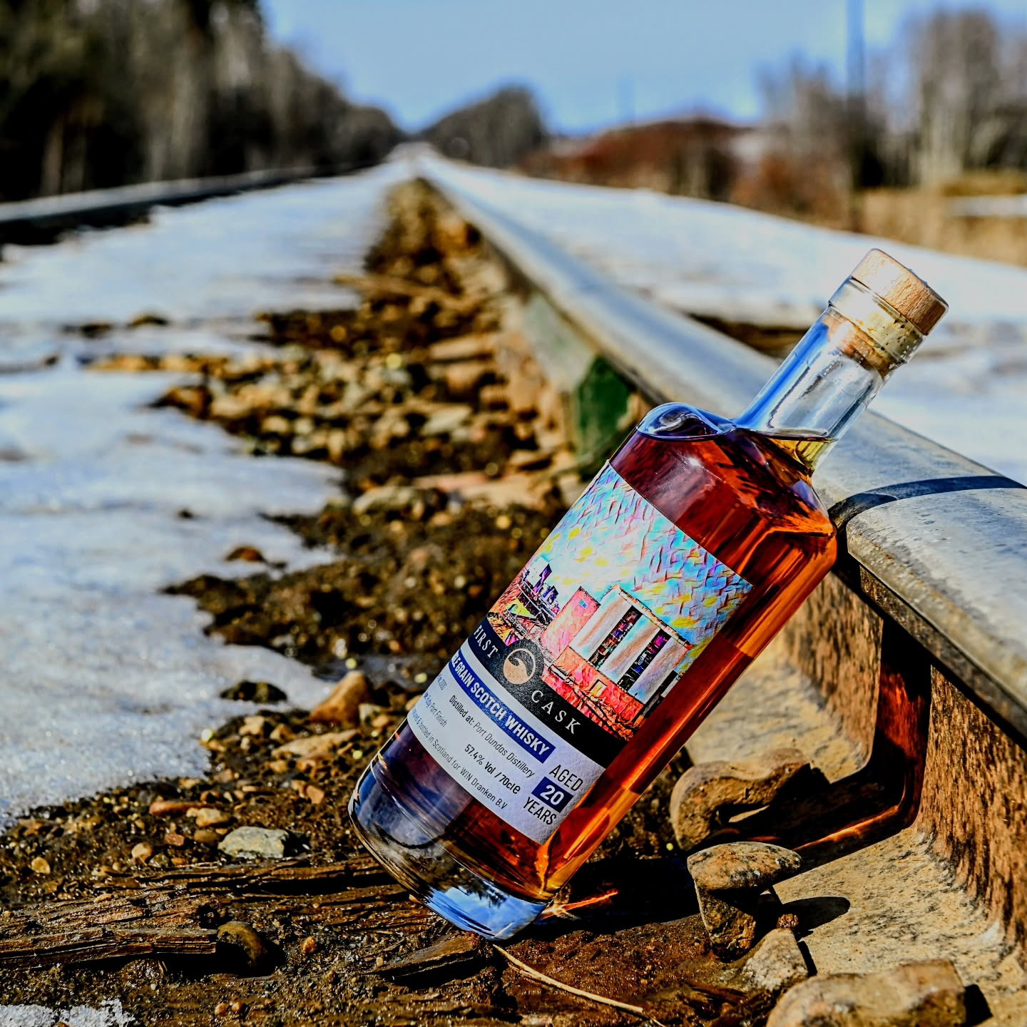 A one way ticket to single grain flavour Town with this 20 year Port Dundas finished in a ruby port cask. Cask strength and with a very cool label. Not a lot of info on this one but it sits pretty on my Single Grain shelves.
Do you ever take a random chance on a bottle cause you think it sounds go and has a nice label?
.
.
.
.
.
#whisky #portdundas #singlegrain #port #pretty