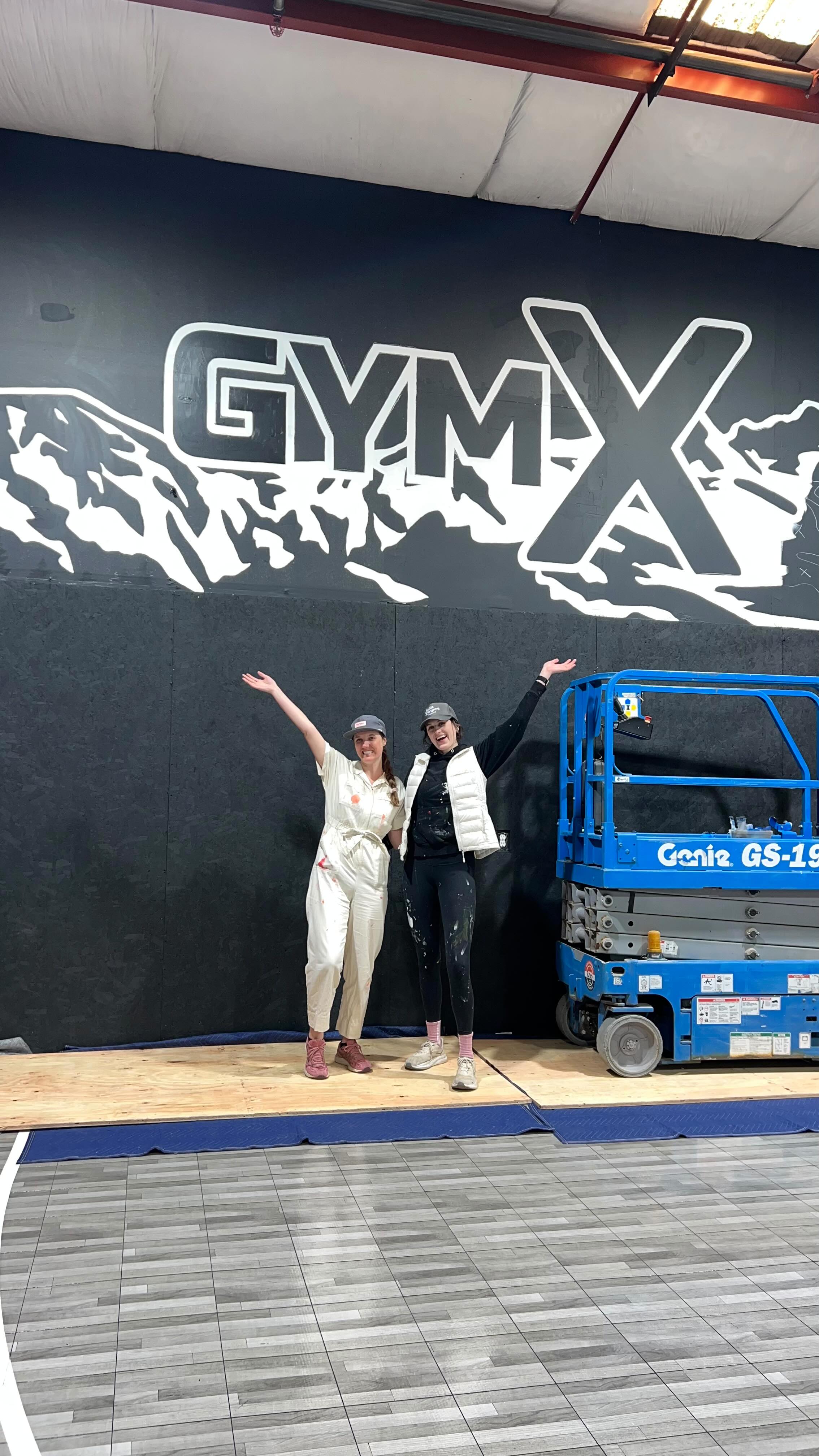 Back with another mic’d up mural for this big mountain scene at @gymxbend!
I’m absolutely obsessed with how it turned out 🤩 let me know what you think and if you like this type of content!
#mural #muralreveal #muralist #bendor #bendmural