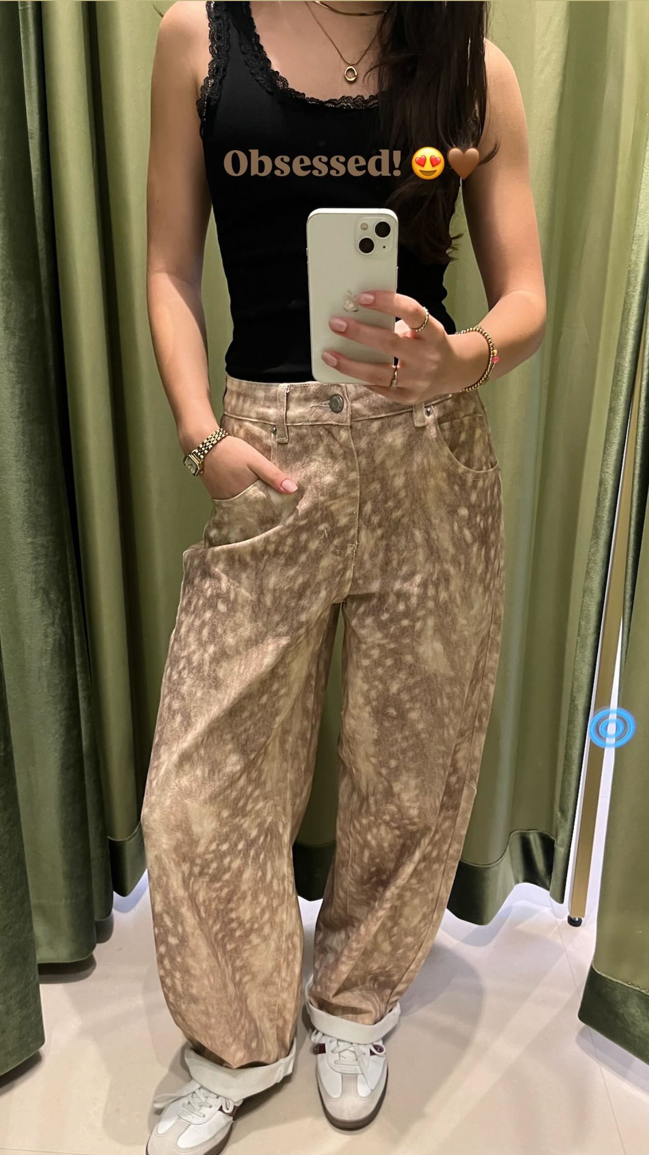 New arrival: The viral bambi print barrel jeans 🦌🤎
#bambiprint #barreljeans #fashiontrends #animalprint