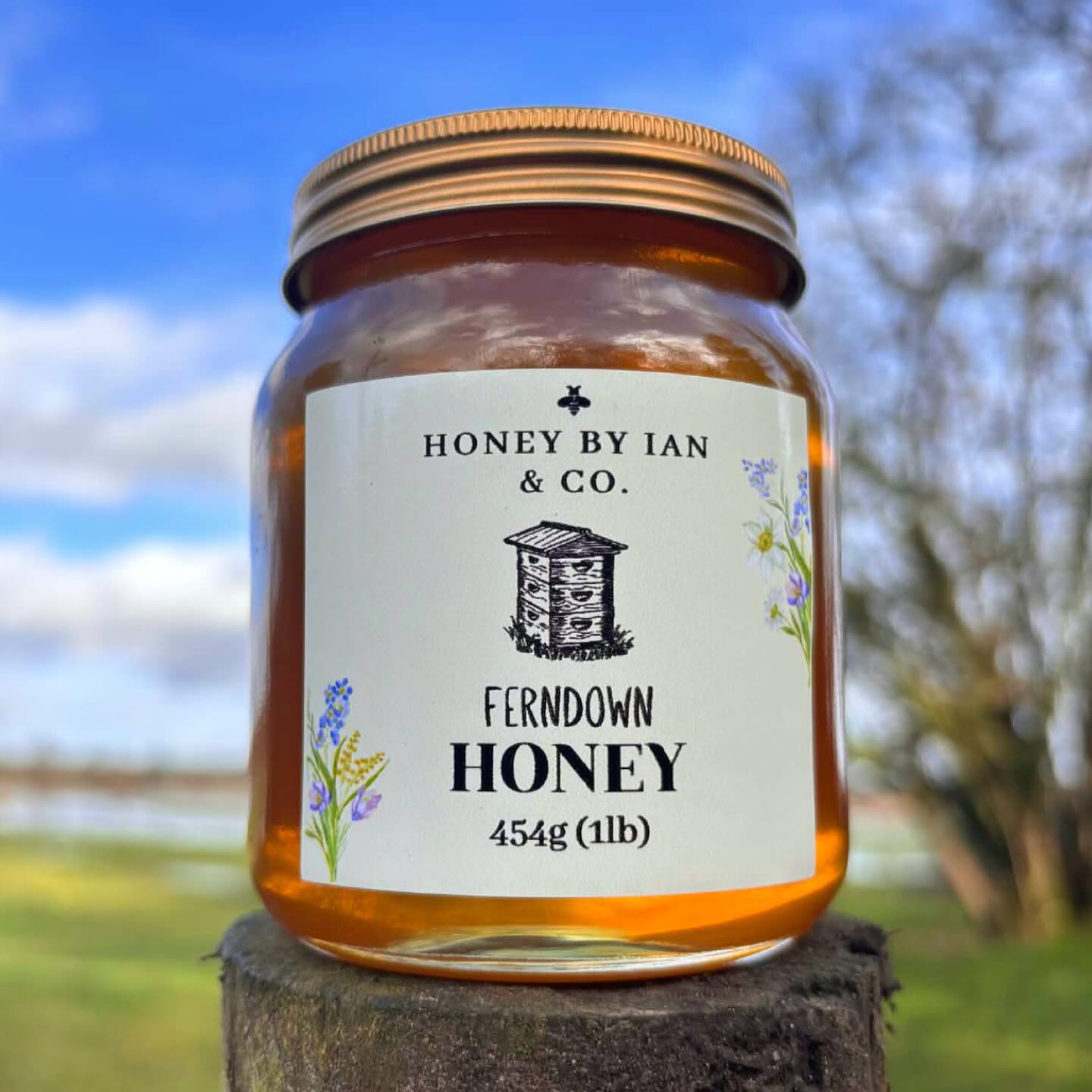You will notice that we are slowly rolling out our new labels! 🍯
Do not worry; we are not having a picture of Ian’s face on the jars; this was just a joke to copy what good old Jeremy Clarkson does!
🐝 Unfortunately, we are introducing a little price change on some of our honey to bring us in line with other beekeepers and reflect the increasing cost of glass jars, bee equipment and fuel.
🍯 Royal Mail has also just increased their prices so this means we’re changing from sending honey via 2nd class to sending via Tracked 48. Postage for anything under 2kg (which is about 3 jars) will remain at £4.50 but over 2kg will now be £8. Prices are automatically calculated at the checkout. You are always welcome to collect from us free of charge here in Ringwood.
🐝 We continue to deliver free of charge in Ringwood and Ferndown, as long as your order is over £8.
🙏🏻 As always, we thank all of you for your continuing support and love for our bees and our super honey.