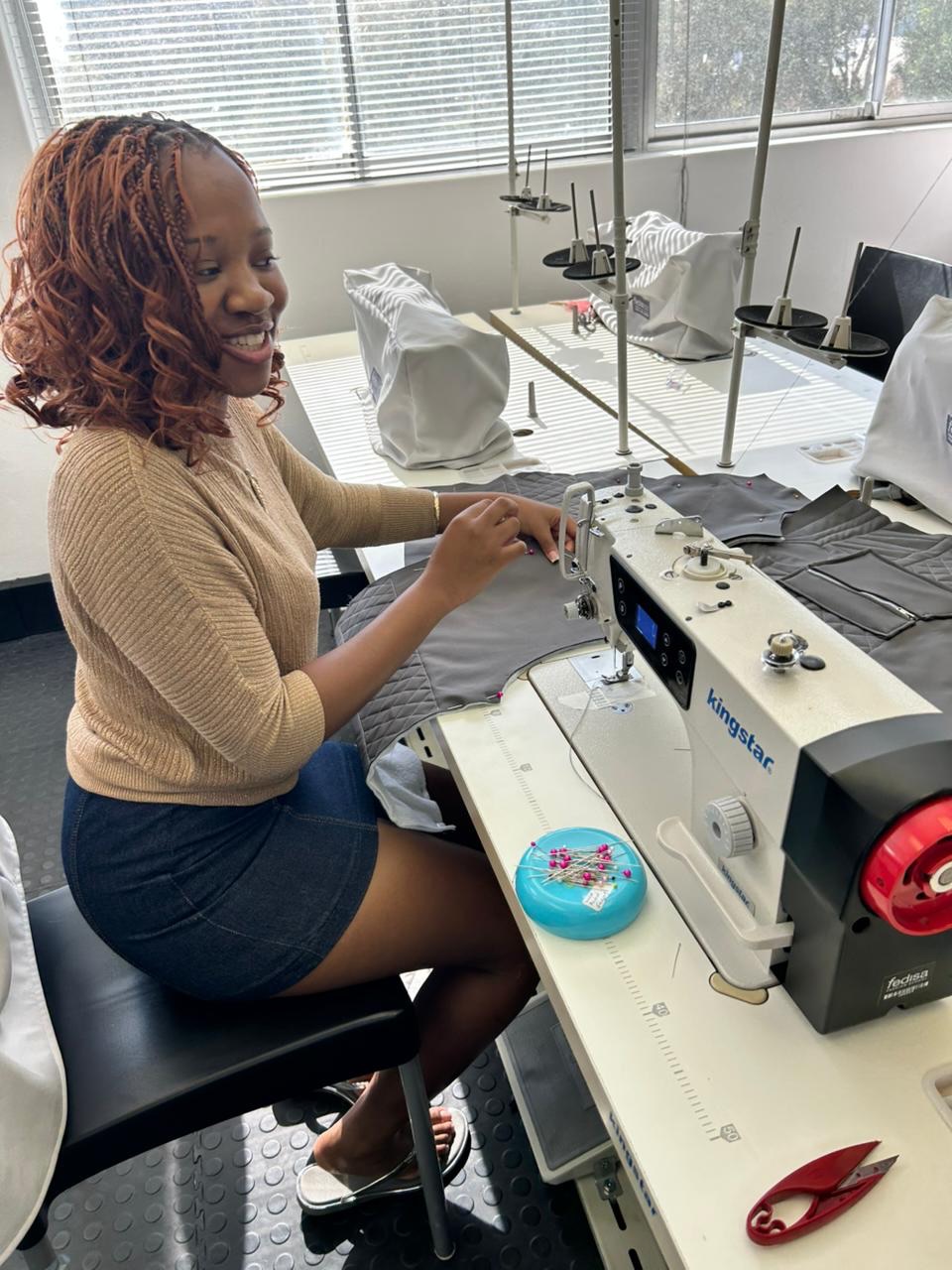 At FEDISA Fashion School, every moment is part of the portfolio!🔥
FEDISA Fashion Professionals, Made of More.