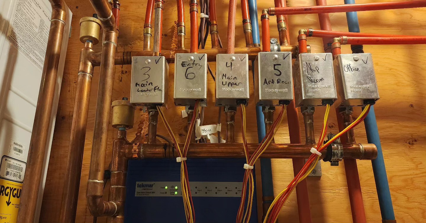 These zone valves are tied into a @navieninc combi boiler that had been put in by another company after the original boiler failed and hooked up to the original system.
The new unit was missing service valves and needed some love to the primary loop as well, and alot of other things I could go on about.
After doing so, I plugged the old relay / transformer box back in, and poof nothing zone valves not moving the pump neither.
Trace the problem to the old howeywell relay transformer box (shorted board)
Took this opportunity to clean up the wiring and add a new @wattswater
Tekmar zone controller, which makes everything look cleaner and way more functional !
#gasfitter #plumber #plumbtrician #seatosky #Whistler #Squamish