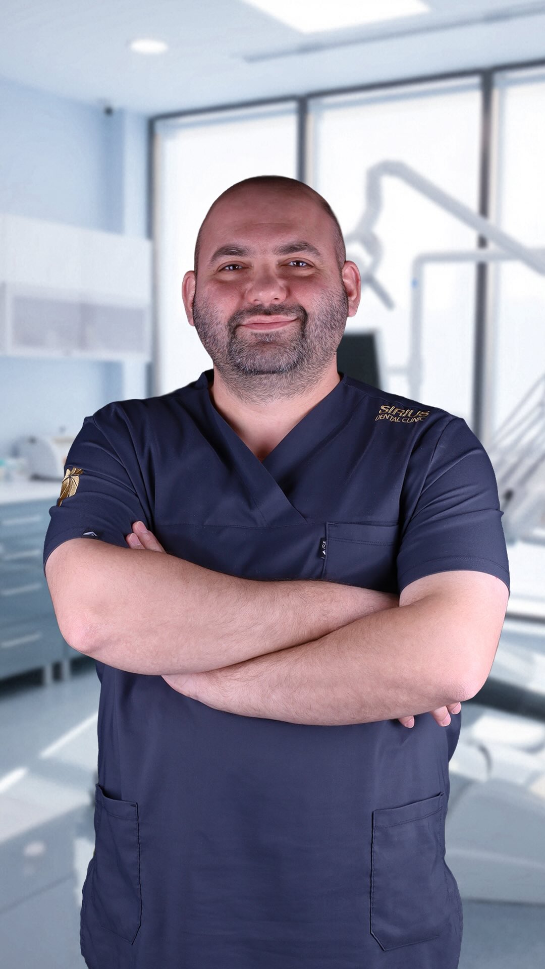 Zahnfleischbluten ist nicht normal.
Es ist ein wichtiges Warnsignal Ihres Zahnfleisches.
Wird es frühzeitig erkannt, kann es einfach behandelt werden.
Wird es jedoch ignoriert, können ernstere Probleme entstehen.
Für ein gesundes Lächeln sollten Sie diese Anzeichen nicht übersehen.