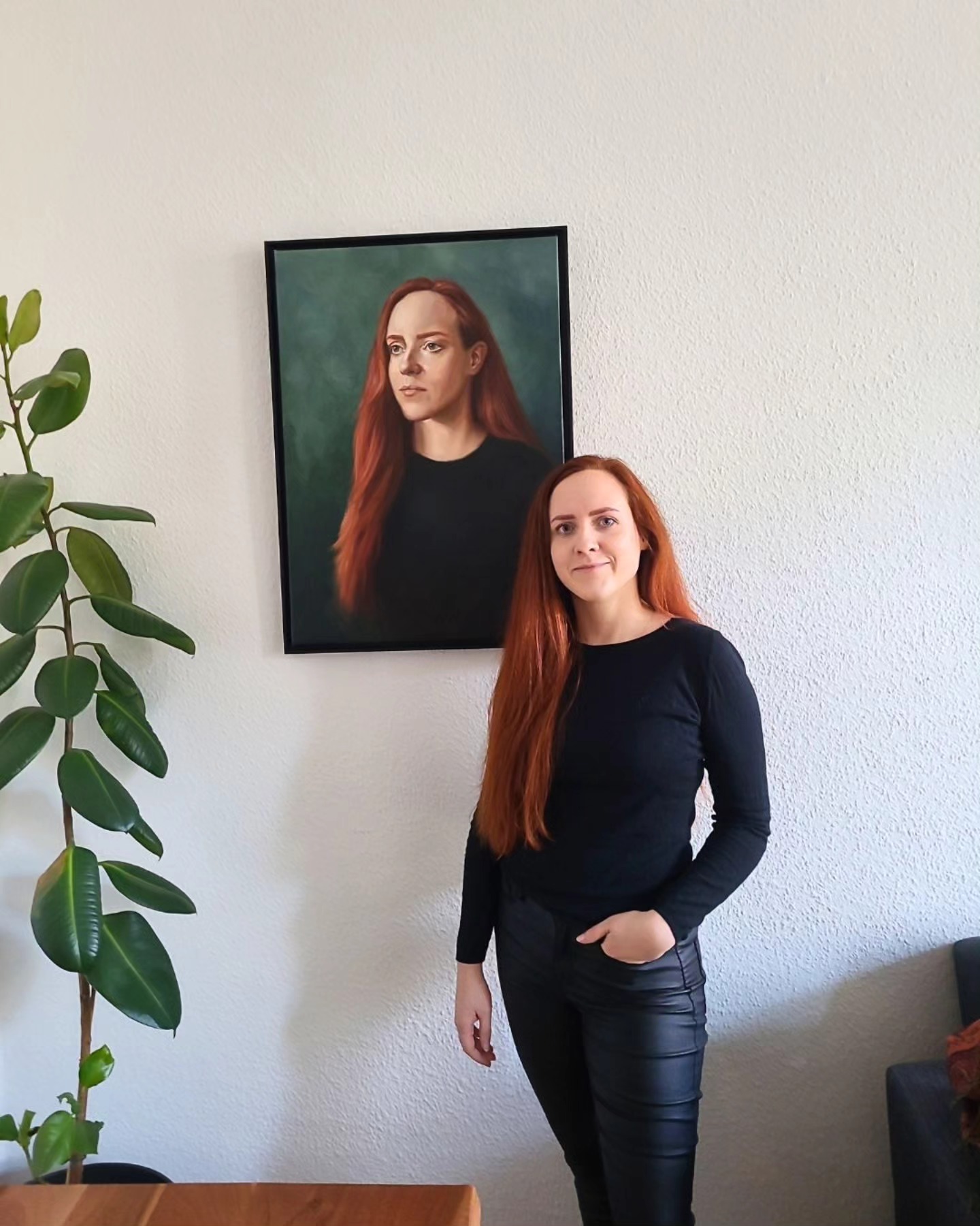 ✨ “The detail in my portrait is incredible — even my hair looks unbelievably soft. My mom has it as her phone background… that says it all.” – Kathrin
Swipe through to see Kathrin with her finished portrait — a painting created layer by layer, stroke by stroke, using century-old oil techniques. Capturing not just a likeness, but a presence.
Because a portrait is more than an image. It’s a memory, a legacy, a gift for generations.
🎨 Want to commission your own portrait? Tap the link in bio to learn more.
#portraitpainting #oilportrait #classicalpainting #timelessart #realismart #fineartportrait #paintedbyhand #commissionart #theprayinghandsstudio