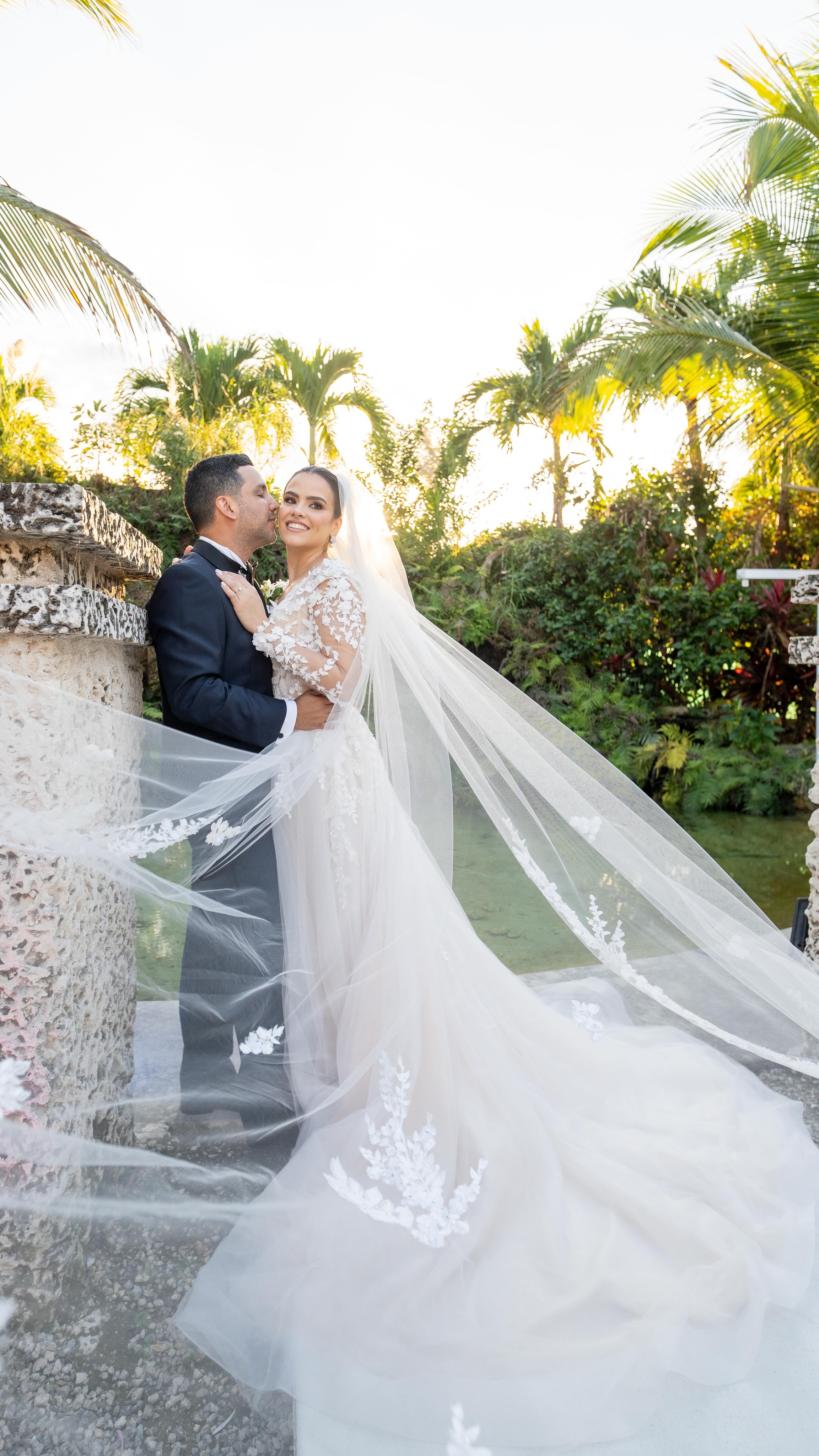 Emely and Henry
.
@emelyfuentesp @henryalfredo12
.
@serinavillage
.