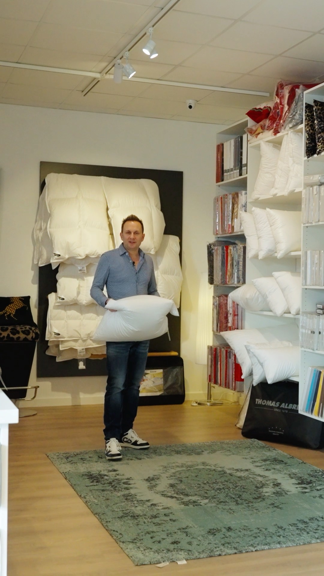 Fannt dat ideaalt Kappkëssen fir ee gesonde Schloof 🛌
Mir freeën eis op äre Besuch an der Fuussekaul!