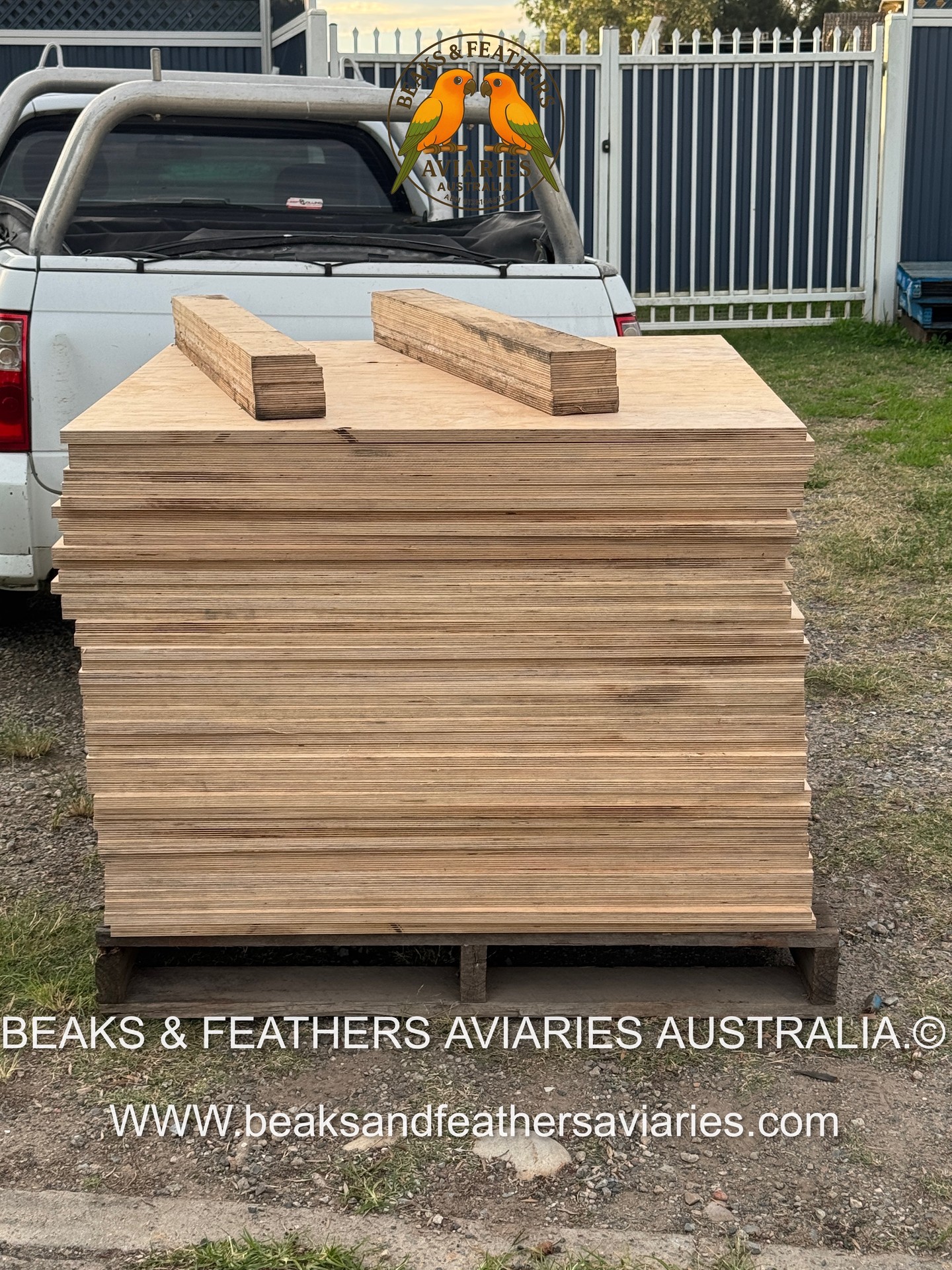Our new nest boxes have arrived, or they will be nest boxes when there finised anyways 🤔💭
https://www.beaksandfeathersaviaries.com/
#beaksandfeathersaviaries
#conuresleepingboxes
#conurenestboxes