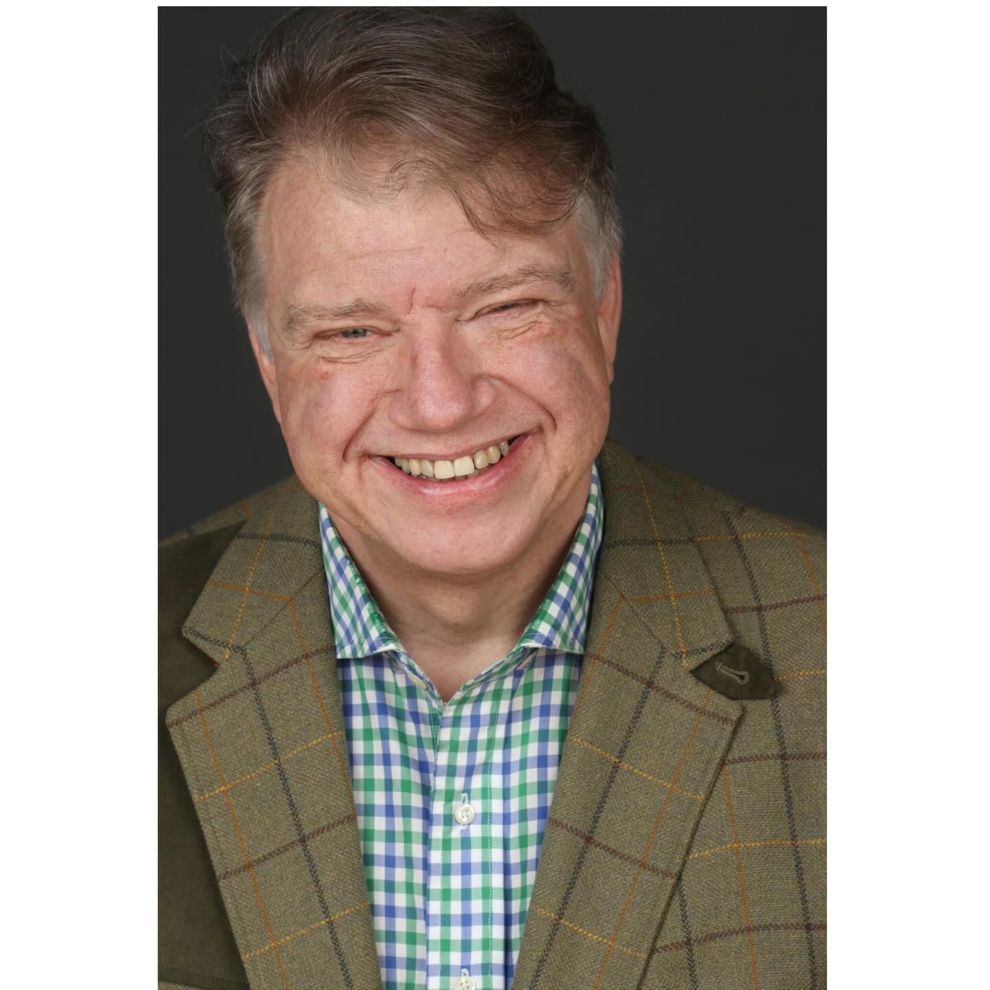 Richard Miniter:
Richard Miniter is an award-winning investigative journalist and best-selling author. He was a national security contributor for Forbes.com. He was editorial page writer for The Wall Street Journal Europe and was a member of the famed investigative team of The Sunday Times of London. As vice president of The Washington Times, Miniter turned around an ailing division and managed a team of 17 journalists.
He is the author of a number of New York Times bestselling books: Losing bin Laden, Shadow War, Mastermind and Leading From Behind. Miniter has been published in The New York Times, Washington Post, The Wall Street Journal, Atlantic Monthly, Newsweek, Forbes, New Republic, National Review and others.
Headshot by Barry Morgenstein