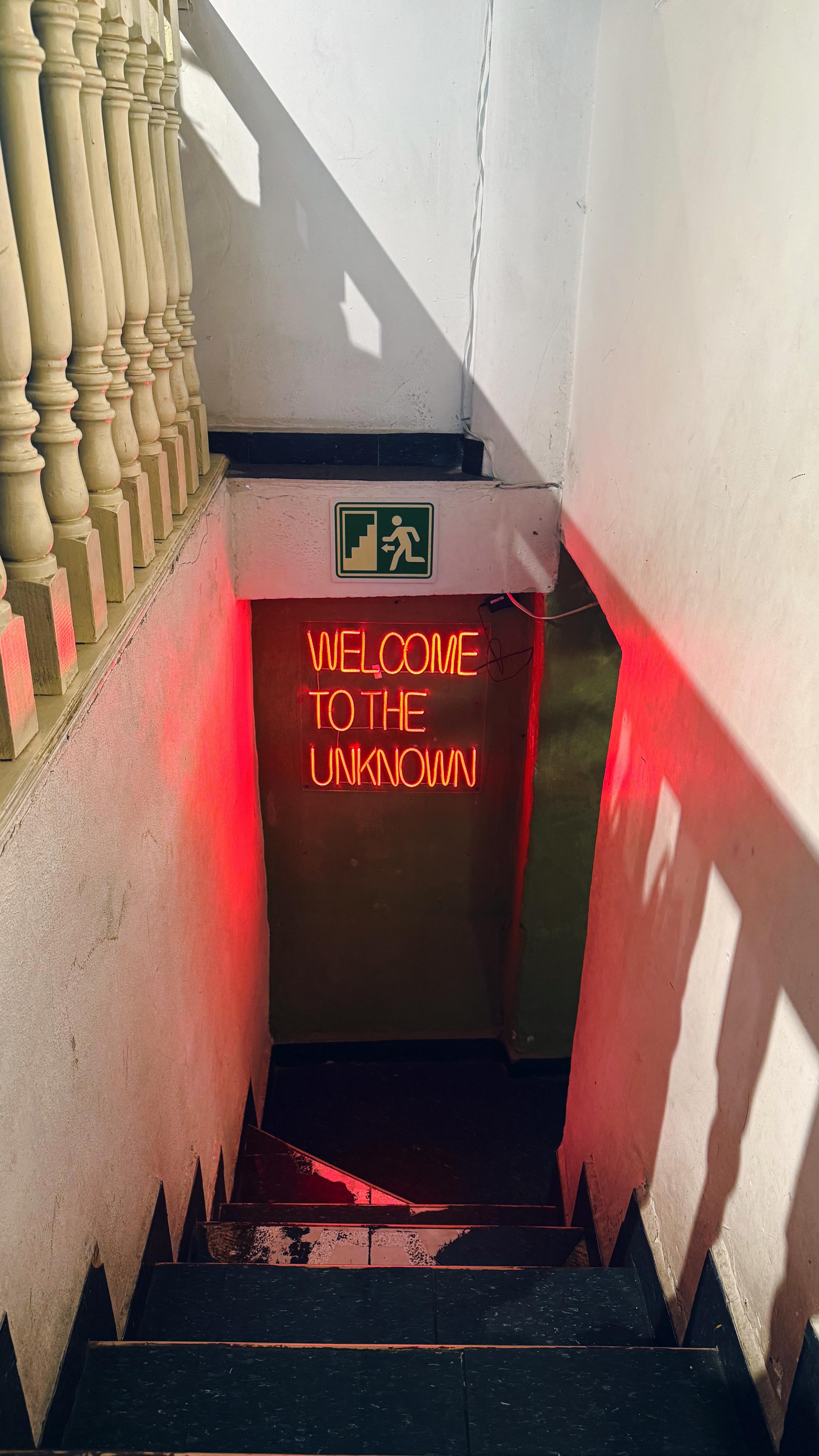 come crack a cold one with us at the shop! extra points (& my undying respect) if you come back more than once over the weekend — rsvp link in bio 💌 || xx
#bodegabirk #caylabirkart