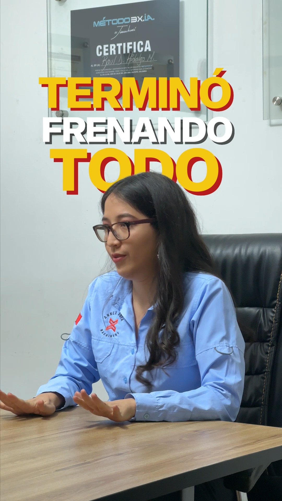 La máquina llegó… pero la operación no pudo arrancar.
Sin documentación clara, sin acompañamiento técnico y sin una comunicación efectiva con el proveedor, la puesta en marcha se convierte en un proceso incierto.
En este tipo de escenarios, el problema no es el equipo,
es la falta de preparación para implementarlo.
Nosotros acompañamos todo el proceso para que el equipo no solo llegue, sino que entre en operación sin fricciones.
Escríbenos para una asesoría personalizada.