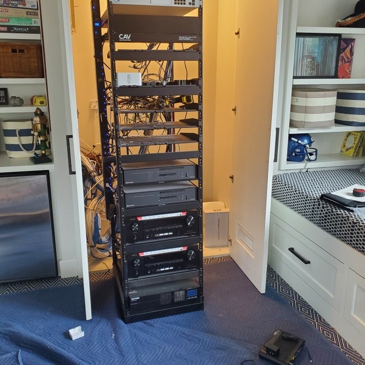 Looking to update a bad or messy equipment rack install? We got your back.
Before & after of a recent equipment rack re-tool for a Crestron home system.
#audiovideo #Crestron #SmartHome #HomeAutomation
