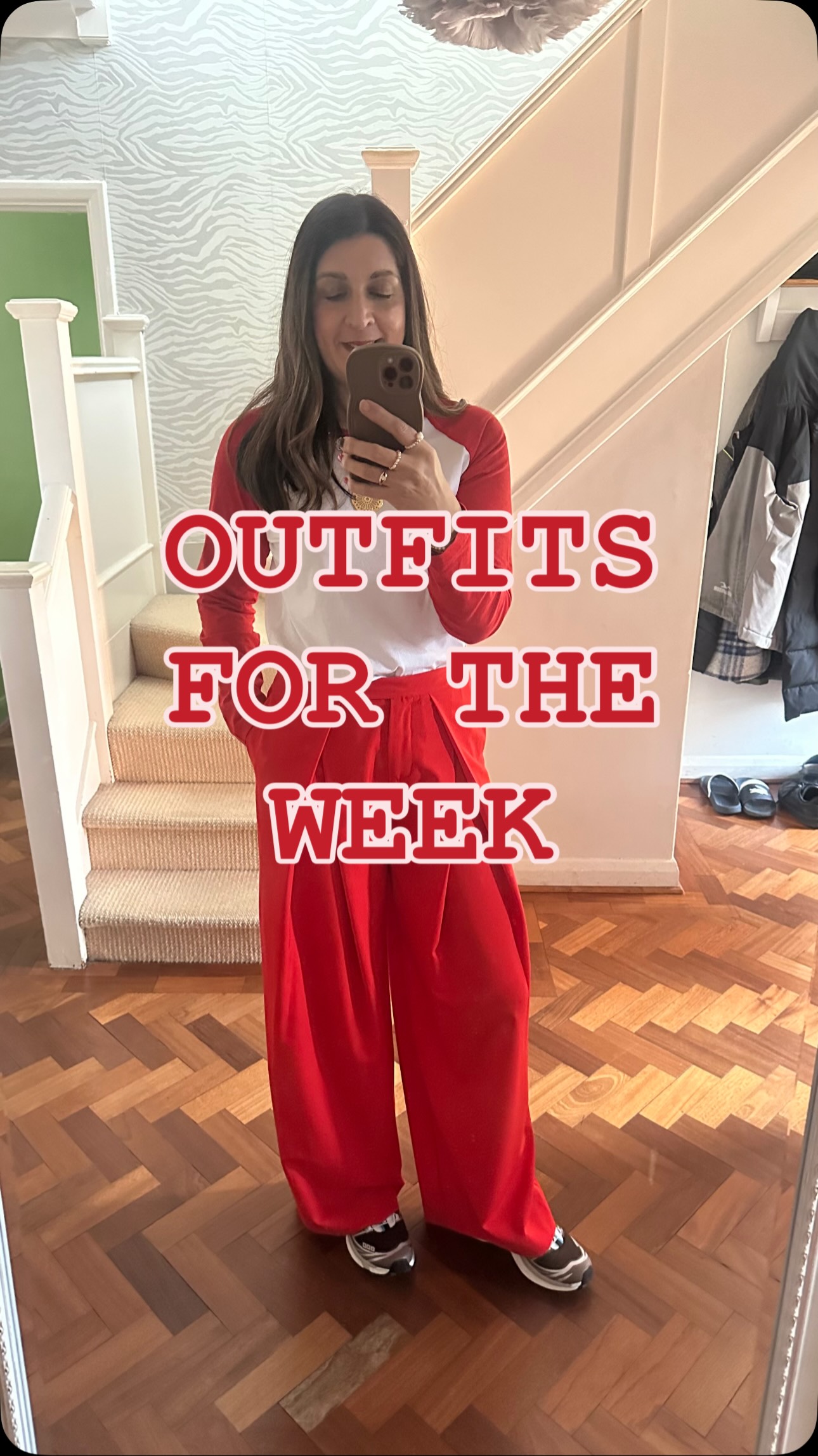 Happy Friday to you all!
A bit of style inspiration for you with my week of outfits! 👗👖👚
Catching up with client emails and reports today and popping to the shops to sort a few last minute things for my youngest son’s 16th birthday tomorrow!! I feel so old!! 🤪😭😂. I hope you have an awesome weekend! #personalstylistsurrey #personalstylistepsom #stylesignature #outfitinspiration #effortlessstyle