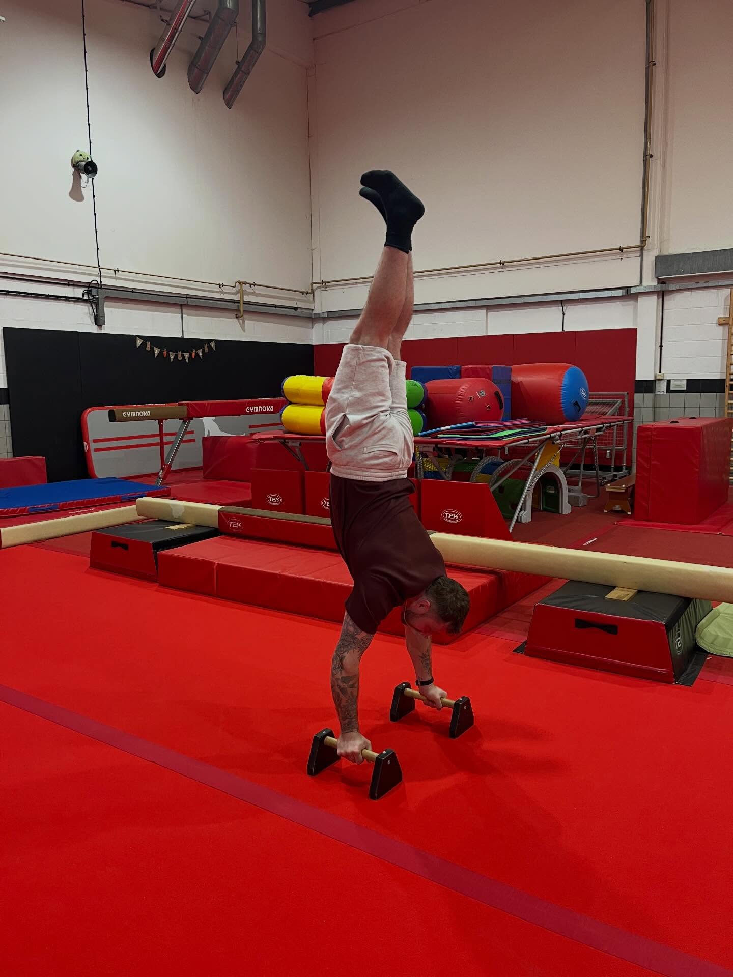 🤸 ADULT GYMNASTICS 🤸♀️
Our adult session is on as normal tonight, 8-9:30pm. Book on through the link in our bio!
If you have any questions, please don’t hesitate to contact us! All details listed below 👇
✉membership@cotswoldgymnastics.co.uk
💻www.cotswoldgymnastics.co.uk
-—————————————
#cotswoldgymnasticsclub #cotswoldgymclub #gymnastics #cirencester #ciren