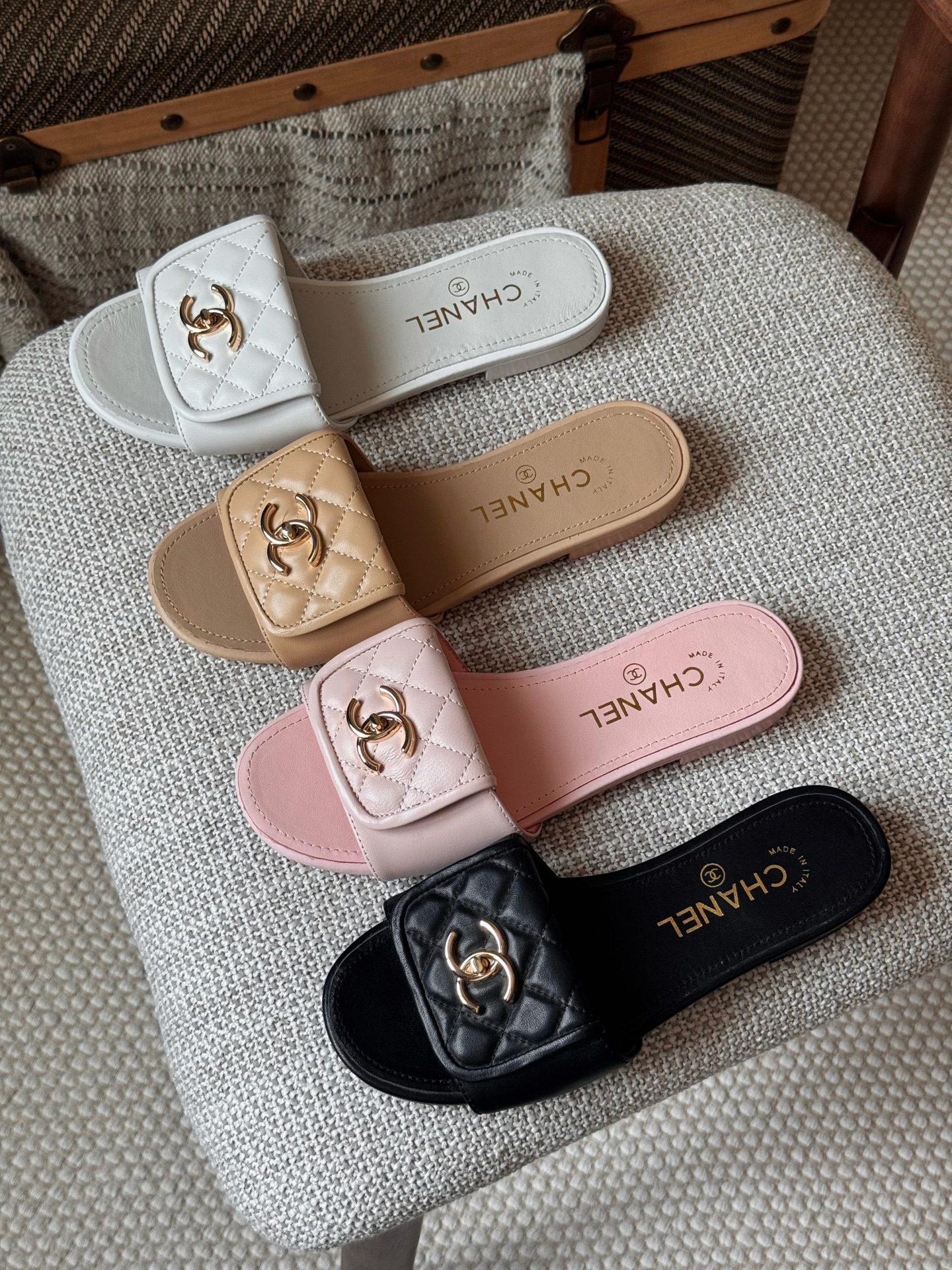 Must have it this summer ✨
These sandals are perfect for every outfit and every day
500 AED / 50 OMR