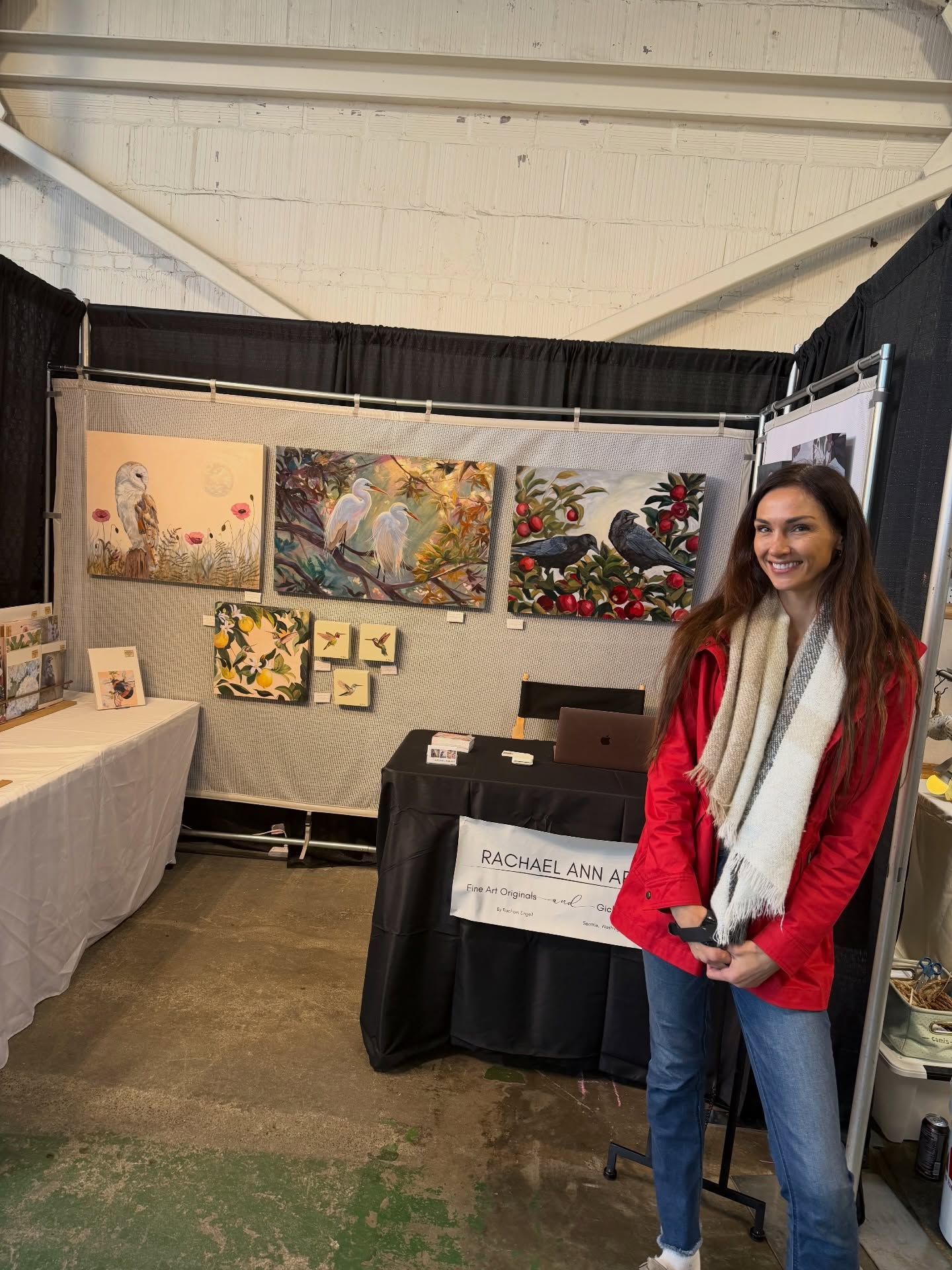 Lights. Camera. Action! What an exciting day Day 1 of The Best of the Northwest turned out to be! Paintings found new homes, I met amazing people, saw lots of friends, and made many new ones! Filled with much gratitude that we have such a thriving, supportive art community here in Seattle š. Iām now resting up for Day 2 (tomorrow, April 12 from 10am-5pm); the last day to enjoy all the amazingness at this event. I highly recommend coming out to join in if youāre able! Magnuson park Hangar 30, Seattle. š