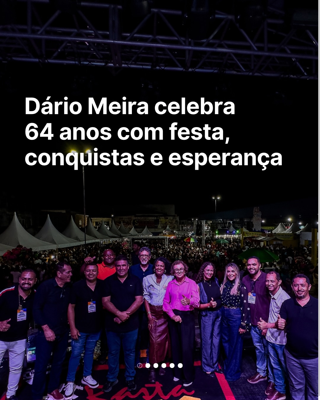 Que alegria celebrar os 64 anos de emancipação política de Dário Meira ao lado da prefeita Mari Dias, do vice Gabeira, do deputado federal Afonso Florence, do deputado Patrick e de todo esse povo querido que nos recebeu com tanto carinho na noite deste sábado.
Parabéns, Mari, pela linda festa, organizada com cuidado, beleza e compromisso com a nossa gente. Dário Meira comemora seu aniversário com motivos de sobra: neste ano, já tivemos importantes conquistas para o município, como a ambulância do SAMU 192, veículo administrativo, carro para fortalecer as políticas para as mulheres, além de investimentos anunciados em pavimentação nos distritos de Planalto, Íris e Ponto Novo, nova ponte e areninha society.
Meu abraço agradecido ao povo de Dário Meira pela receptividade e pelo afeto. Seguimos juntas e juntos, trabalhando por mais desenvolvimento, cuidado e dignidade para o município.
📸 Paulo Marcos