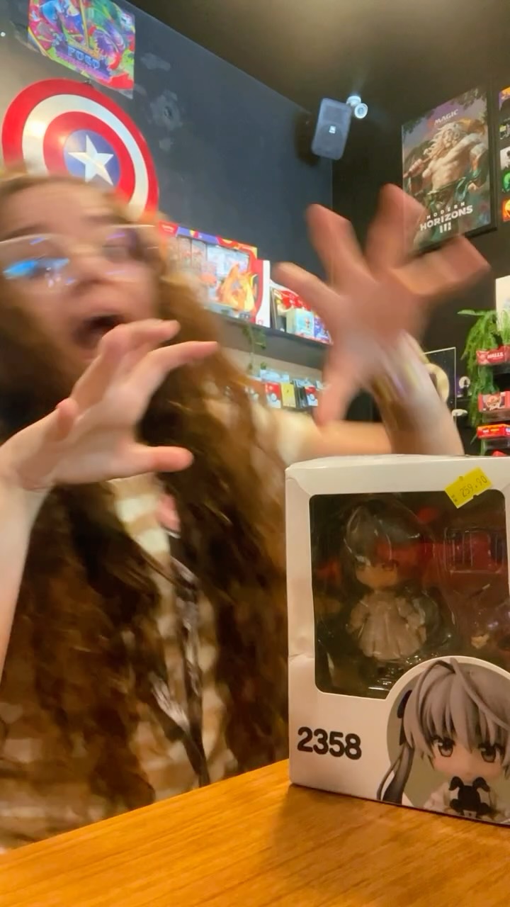 👀 Eu reconheci esse figure…
…mas vou fingir que não sei de onde é 😅
Chegaram novos action figures colecionáveis aqui na Orcs — com vários personagens insanos tipo Dio, Jotaro, Choso, Frieren e mais 👀🔥
Qual foi o que você bateu o olho e pensou “esse eu conheço…”? 😏💚 #figure #actionfigurecollection #meme #pov #joke