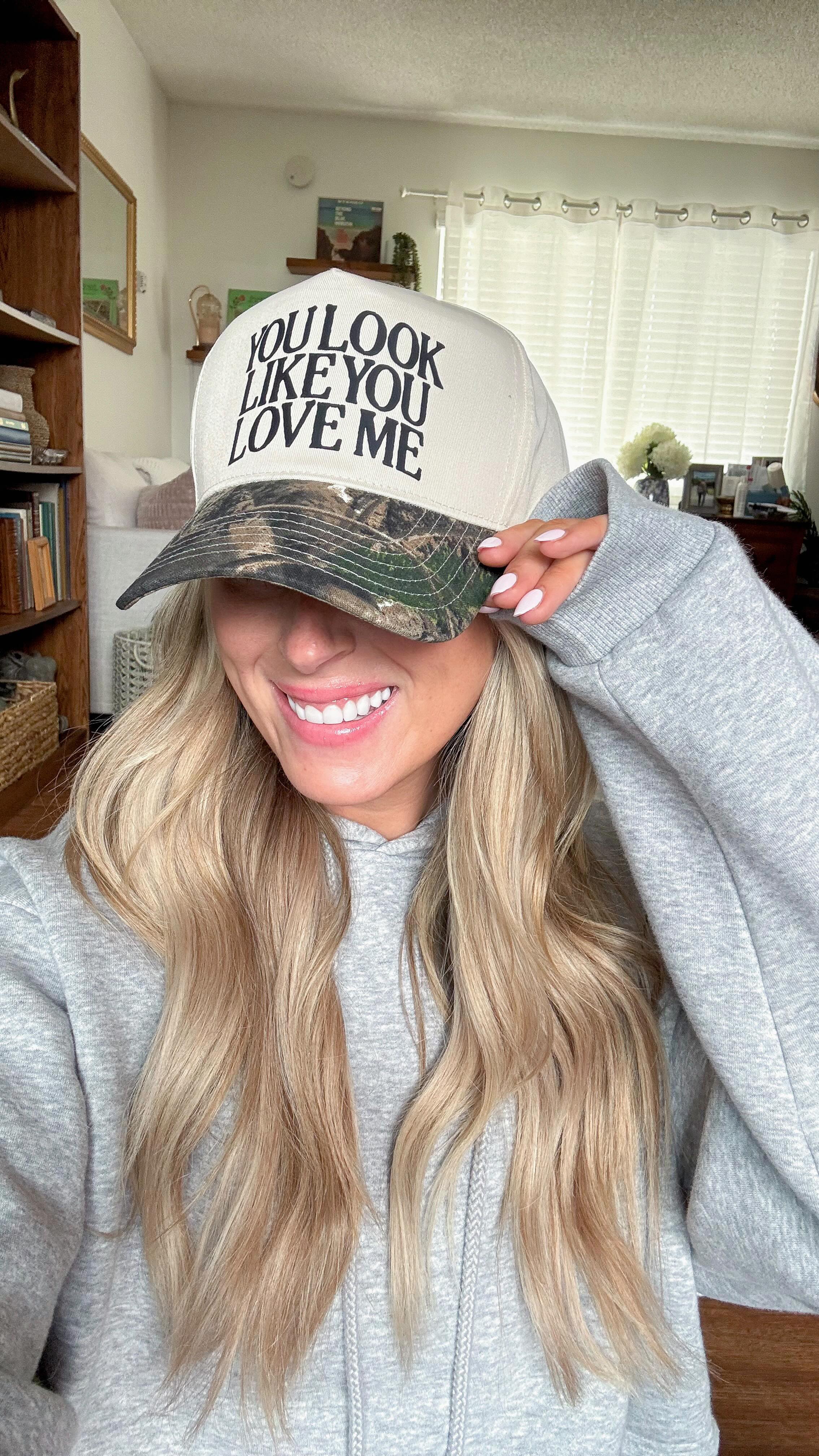 my first time going to @stagecoach 😍🤠🎉🎶🌵
• do you have any tips for the festival?
• where to look for festival outfits?
• who else is going?!
🔗 p.s. comment “HAT” and I’ll DM you the link to this adorable @ellalangleymusic inspired hat!
#stagecoach2026 #ellalangley #stagecoachfestival #festival #countrymusiclover