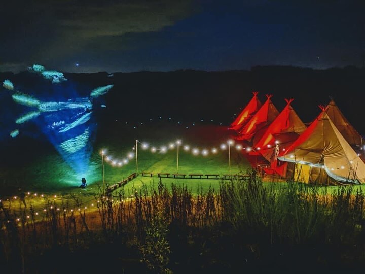 Happy Halloween! No big party for us this year but it might just be back in the future……..👹🎃💀🍺🥂💃🏼🕺