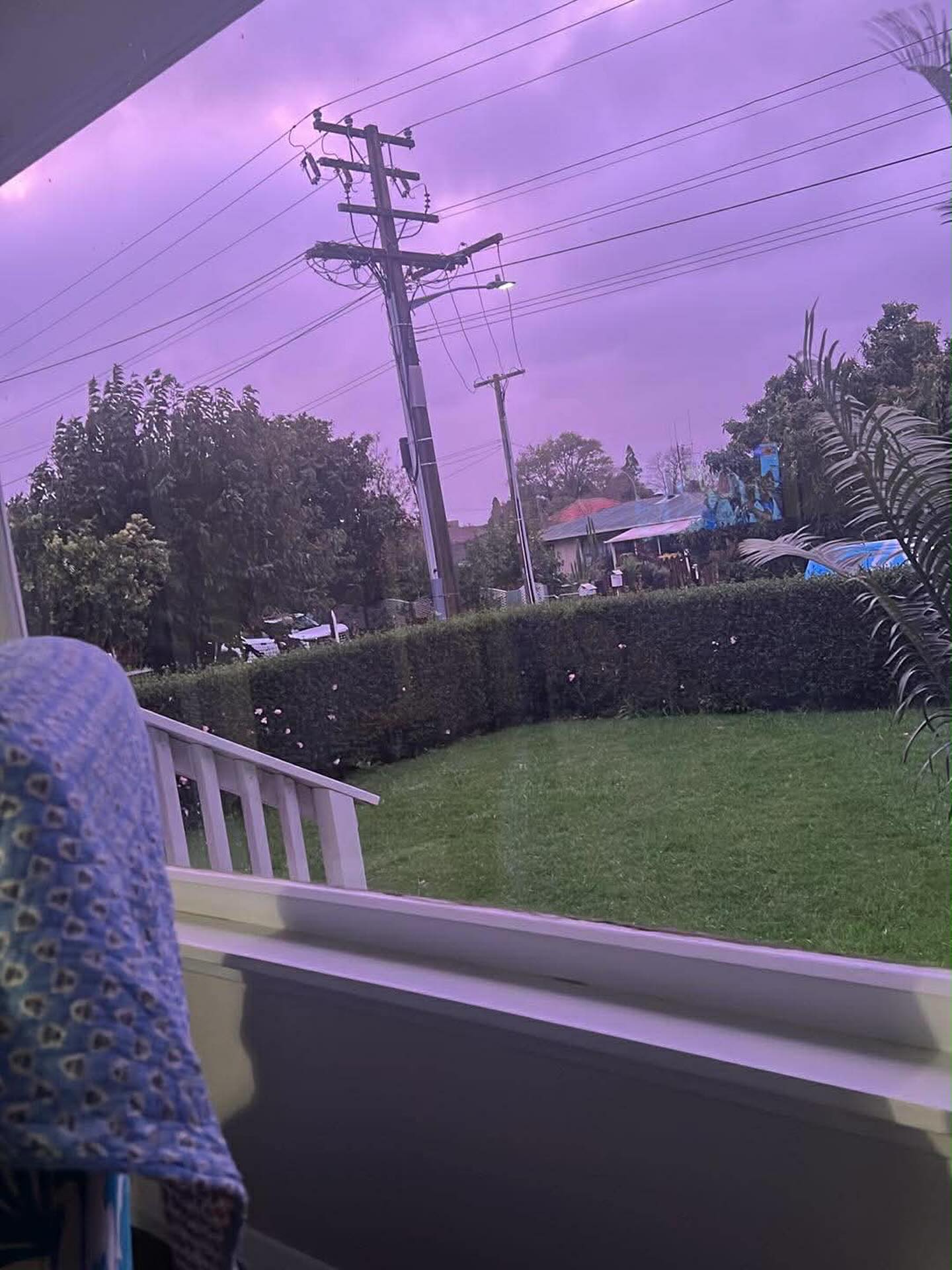 Well that’s a cool sky. I’m bored now. Ready to get back to work - done some stitching and played on the website. Hope you’ve all had a safe and dry day at home too.