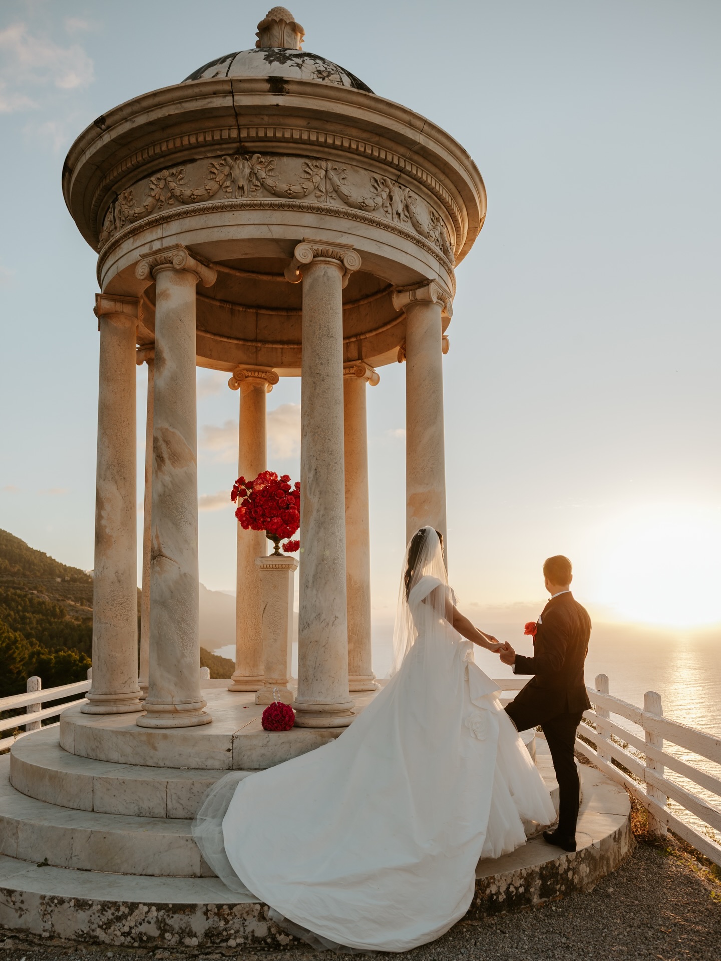 A few BTS moments of Sandra & Stefan’s stunning wedding at Son Marroig.
To be honest, filming a wedding planner’s big day is such a huge honor. Sandra and Stefan, thank you so much for trusting us to capture these moments for you. Son Marroig has always been a dream location for us. It’s a place we feel a deep personal connection to, so being back there to film this wedding felt truly special.
#mallorcawedding#sonmarroig
