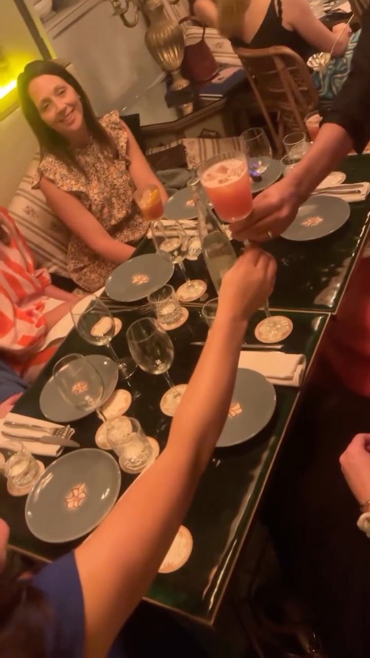 PUNCH BALLS
À partager (4–6 personnes)
PIMP MY SPRITZ
Une version revisitée du grand classique
FROM VENICE WITH LOVE
Une signature inspirée de l’Italie
________________
PUNCH BALLS
To share (4–6 persons)
PIMP MY SPRITZ
A bold twist on a classic
FROM VENICE WITH LOVE
An Italian-inspired signature
@amazozgroup members
Ouvert 12:00 — 02:00
7/7
Reservations 🔗 in bio
Maison de famille & de fêtes depuis 1936
Cuisine à partager
📍 7, Rue Ibn Rochd, Marrakech Medina — Parking sur place
📞 +212 (0) 6 69 09 08 28
✉️ contact@villa-aaron.com
🌐 villa-aaron.com
#villaaaronmarrakech #babaaaron #maisondefetes #marrakechmedina #restaurantvintage