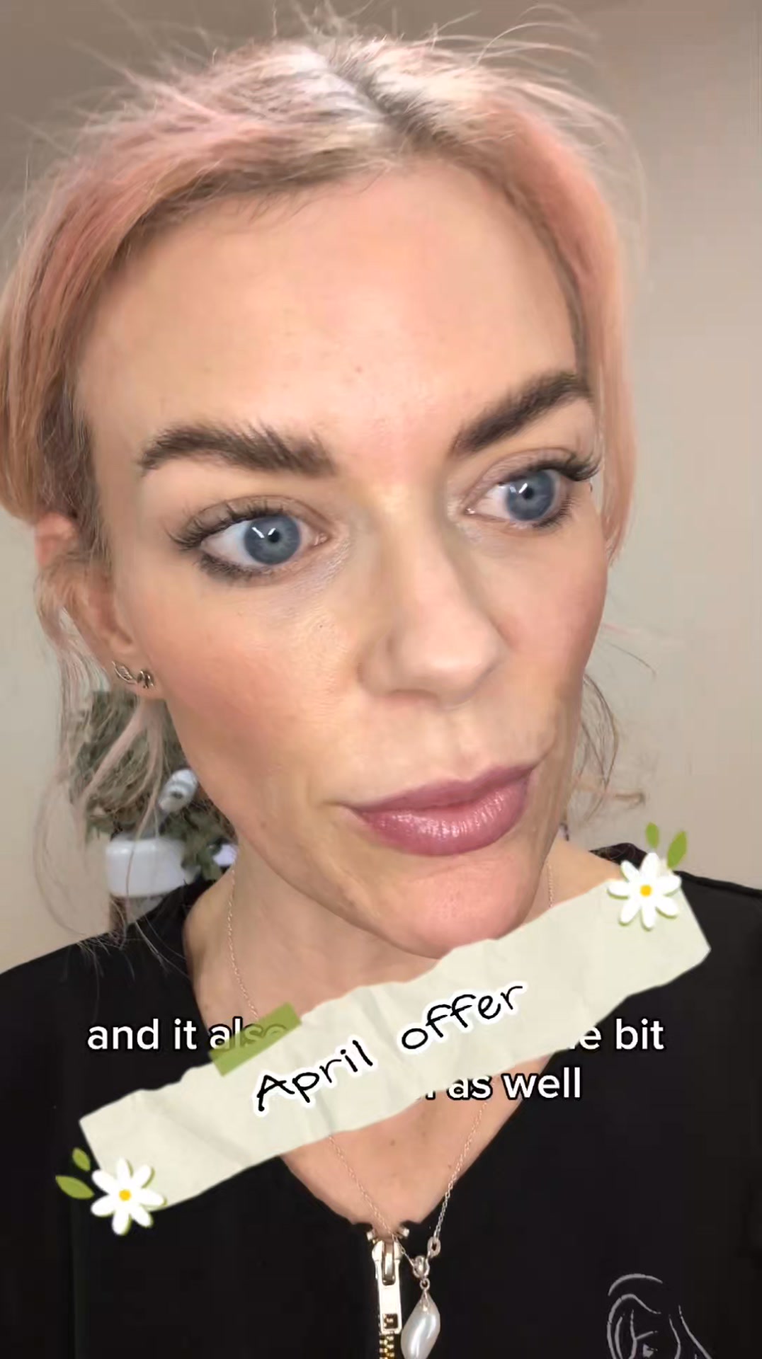 Not feeling dermaplaning? No problem š¤
You can now swap that step in the Glow & Gossip facial for either an LED session or a relaxing sheet mask⦠because your skin, your rules.
Whether you want glow-boosting light therapy or a hydration hit, we can tailor it to you on the day āØ
Just let me know your preference when you book or arrive.
š±07903078274
š©admin@rhijuvenateaesthetics.co.uk
šGU32 3EW
āØComplimentary consultations
š 19 years medical background
#glowandgossip #facialtreatment #ledfacial #dermaplaningalternative #skincaretreatment