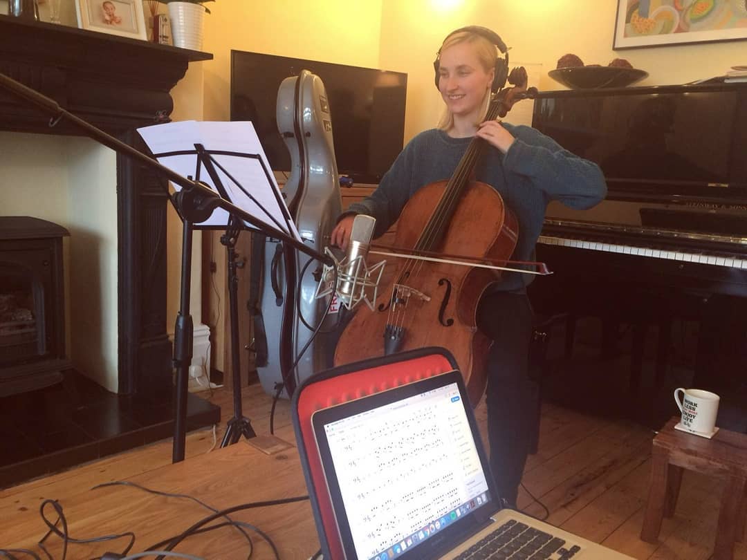 Photos from last month recording some layers for @mrdavidhenshaw 's new music. Its gonna be a lovely album, I will share more when I can! ๐ฟ๐๏ธ๐ง
.
Also shoutout to @josephlawrenson 's dad for providing me with some delicious risotto ๐ฅ