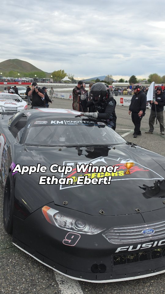 Congratulations 👏 @ethanebert_9 on winning the Northwest Super Model Series Apple Cup Main Event.
What an awesome race. This concludes the 2026 Apple Cup. See y'all next time.