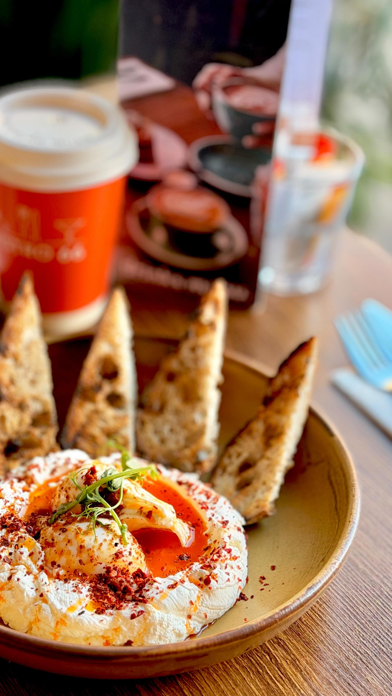 Unpopular opinion: the best Easter eggs are poached 🍳🐣
Think creamy Labneh yoghurt, silky poached eggs & a garlicy Aleppo chilly butter that’ll have you mopping up every last bit ✨
This Easter, skip the egg hunt… our Turkish eggs are already on the plate and ready for you 😏
#easteregg #happyeaster #eastersunday #easterweekend #turkisheggs