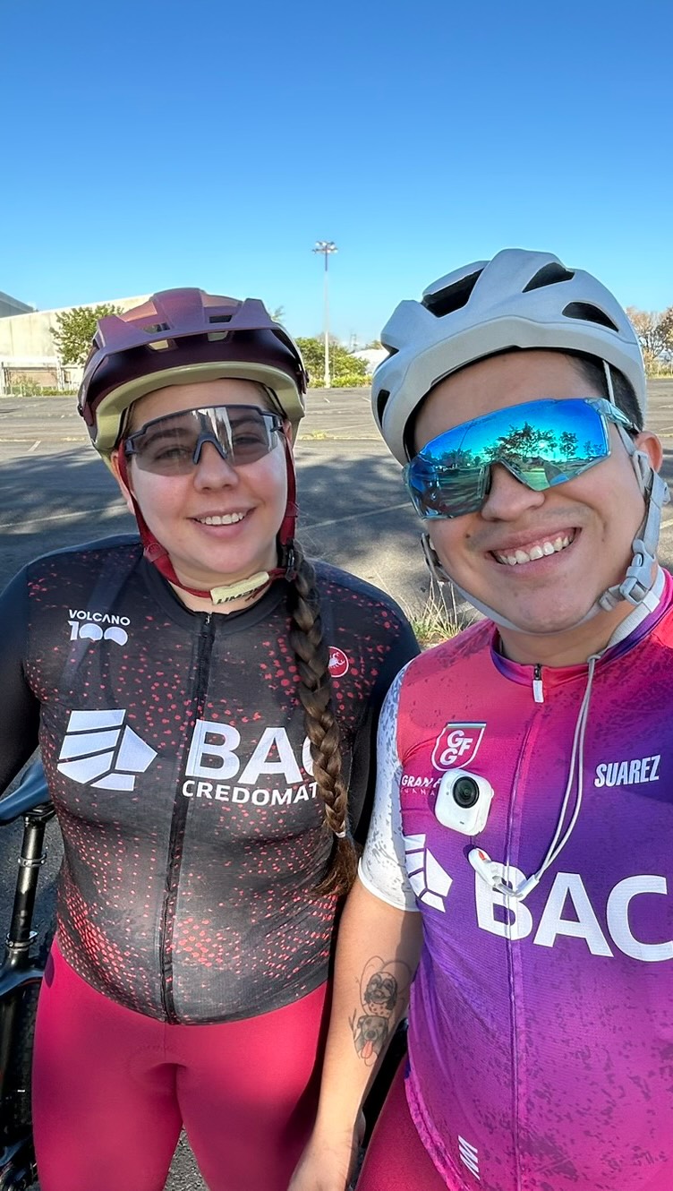 En el ciclismo, cada detalle cuenta. Nuestra tecnología de compresión está diseñada para reducir la fatiga y adaptarse a cada movimiento, permitiéndote enfocar toda tu energía en los vatios
No solo es ropa, es equipo de alto nivel.
#nexocycling #performancegear